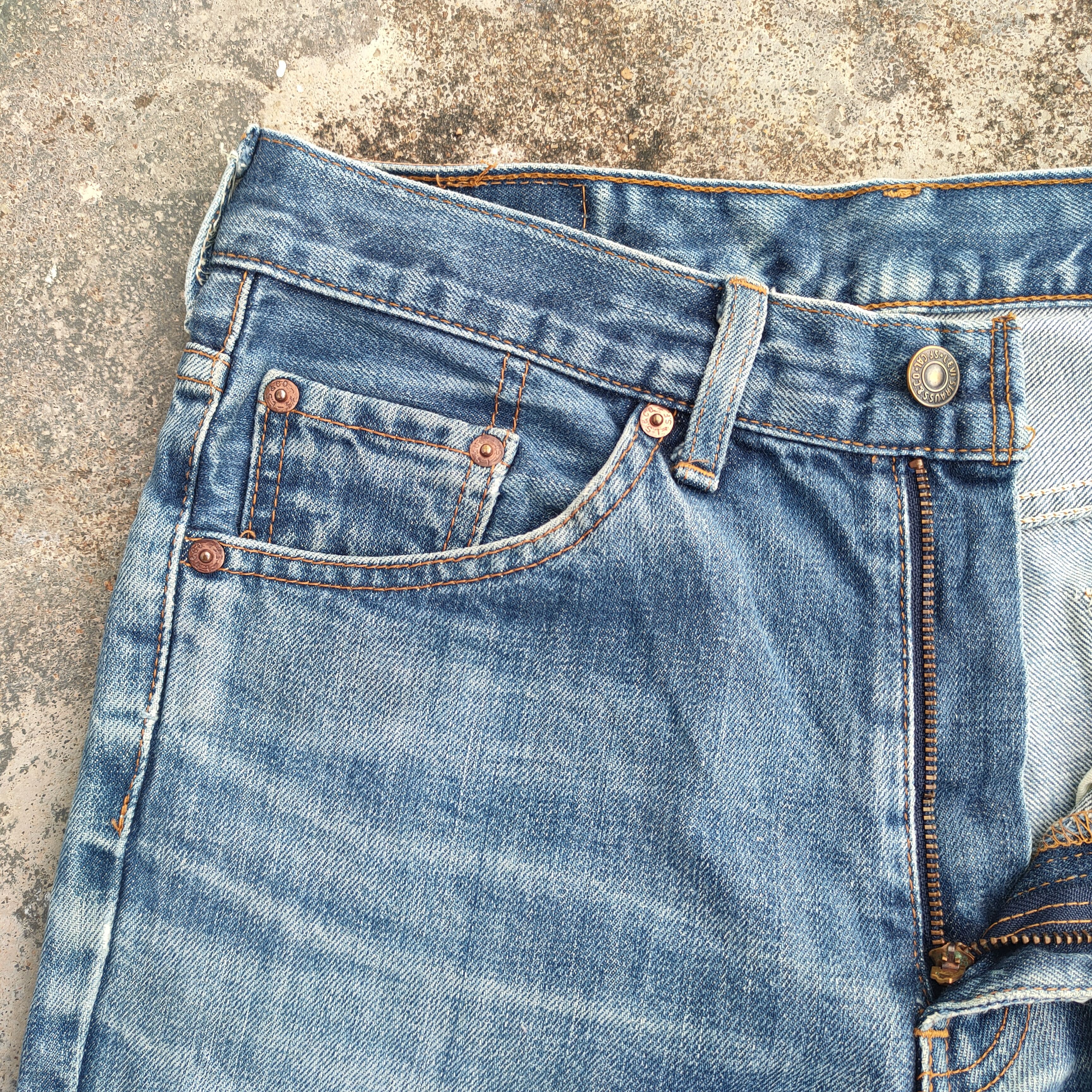 Levi's × Vintage VINTAGE LEVI'S 503 FADED RIPPED JEANS DENIM PANTS Size US 31 - 8 Thumbnail