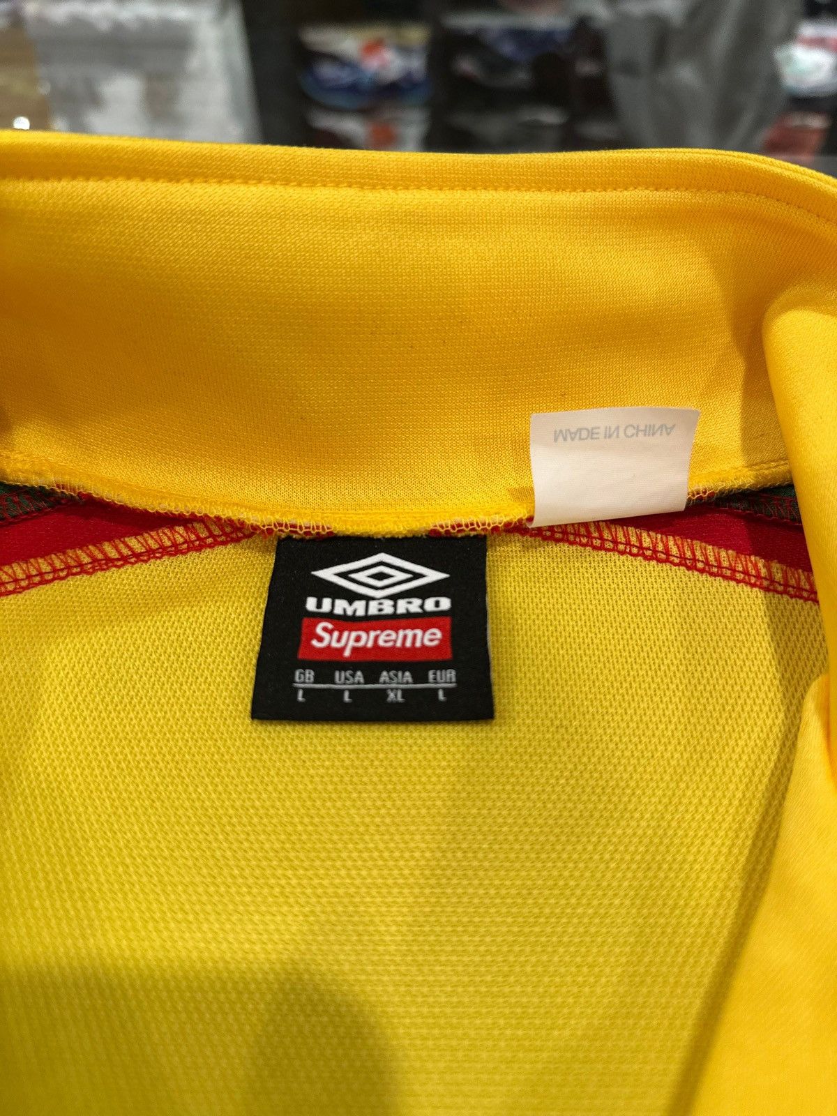 Supreme × Umbro Supreme Umbro Yellow Jacket Size Large Size US L / EU 52-54 / 3 - 3 Thumbnail
