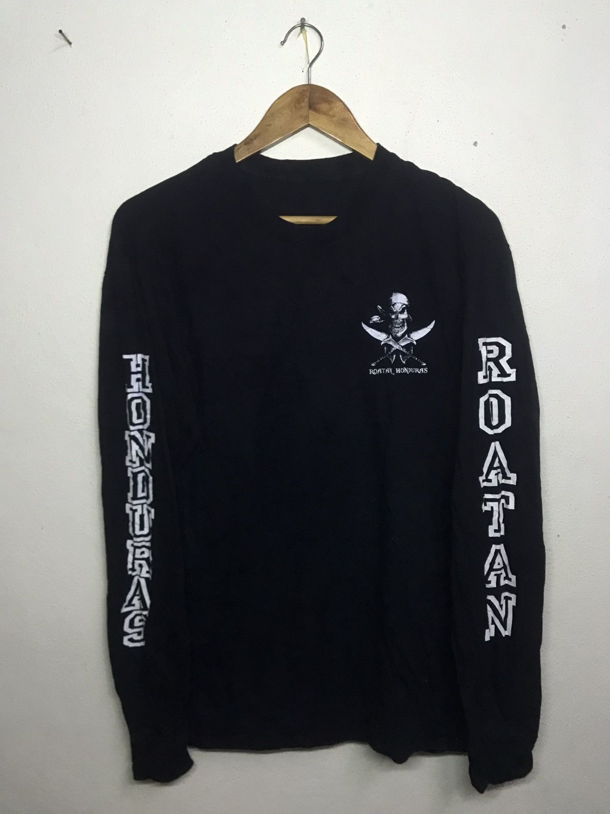 Japanese Brand × Other roatan honduras pirates Size US L / EU 52-54 / 3 - 1 Thumbnail