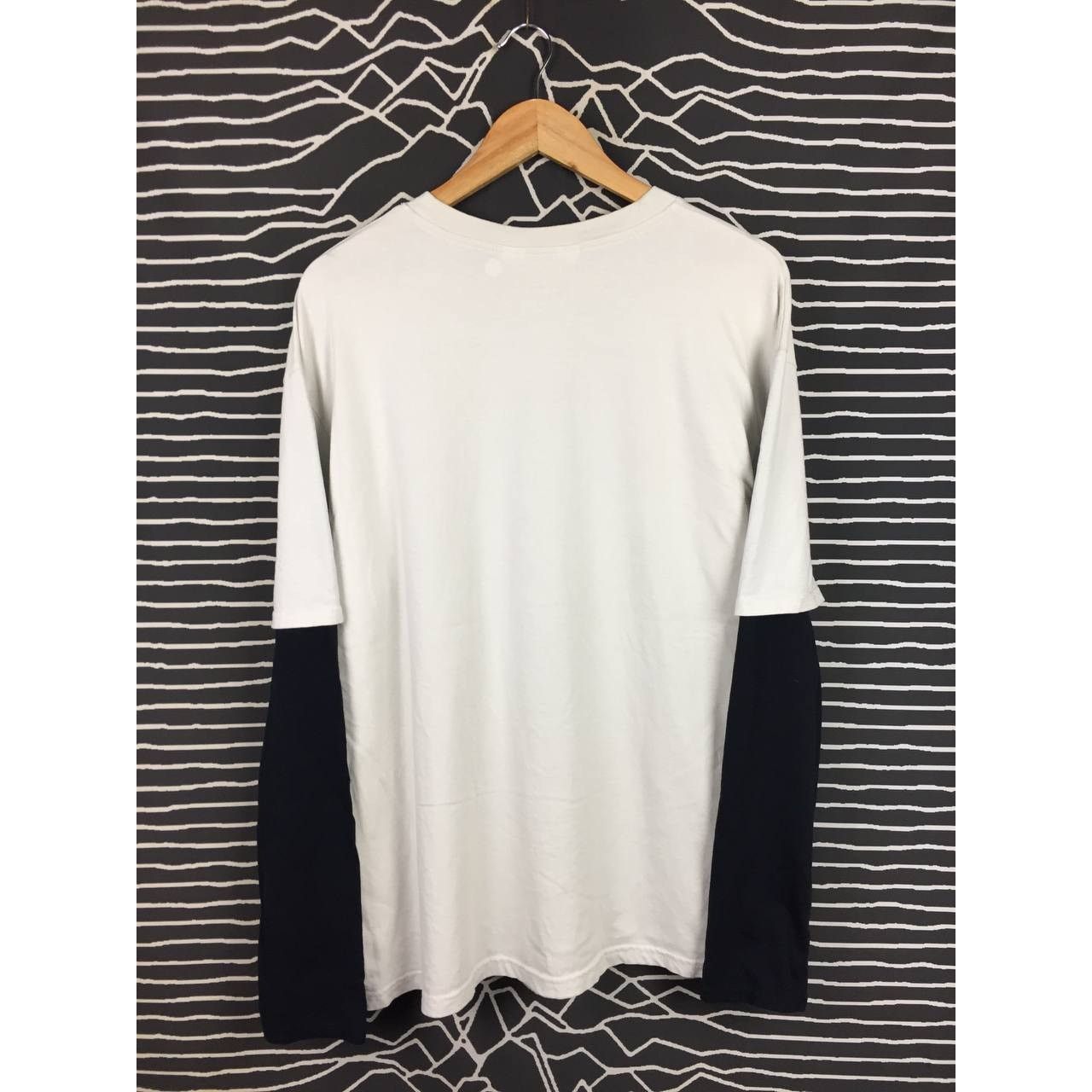 H&M × Vintage H&M Keep On Rolling Explore Gravity Long Sleeve Skate Tee Size US L / EU 52-54 / 3 - 5 Thumbnail