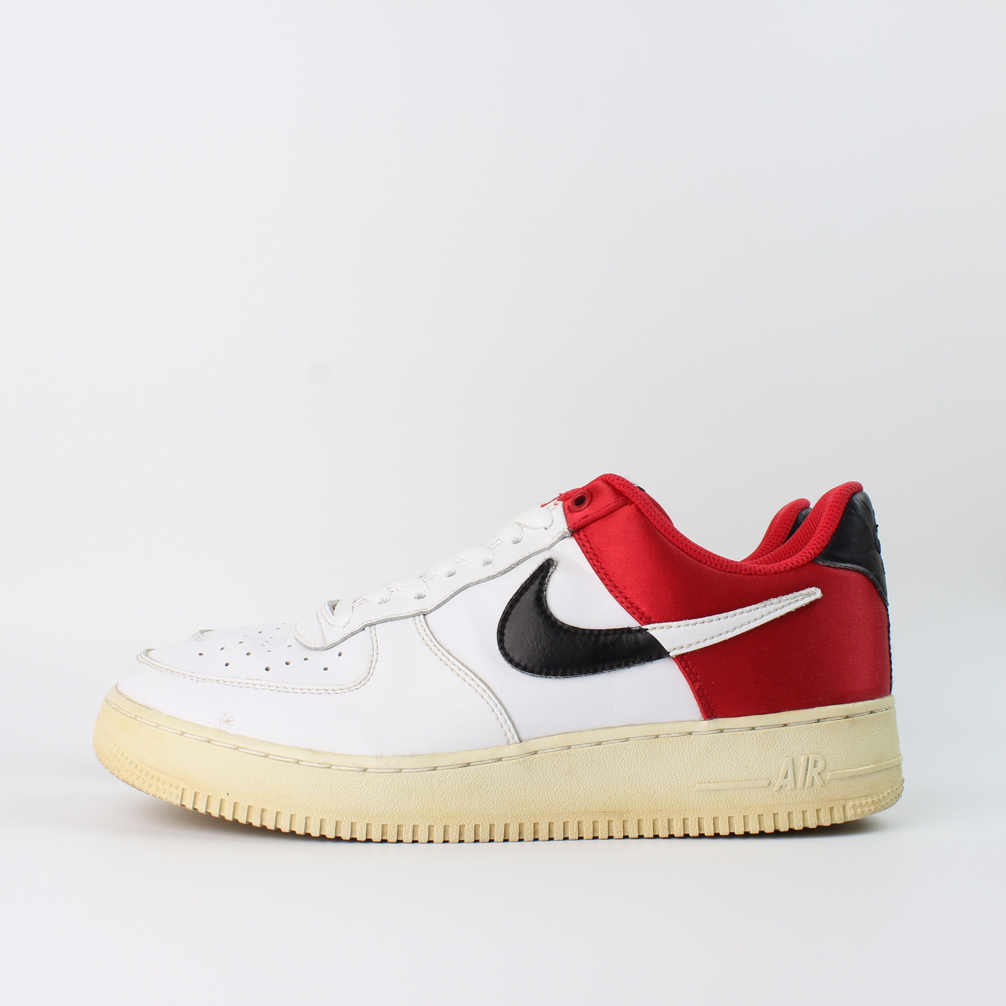Nike Nike Air Force 1 '07 LV8 Red BQ4420-600 Size US 9.5 / EU 42-43 - 1 Thumbnail