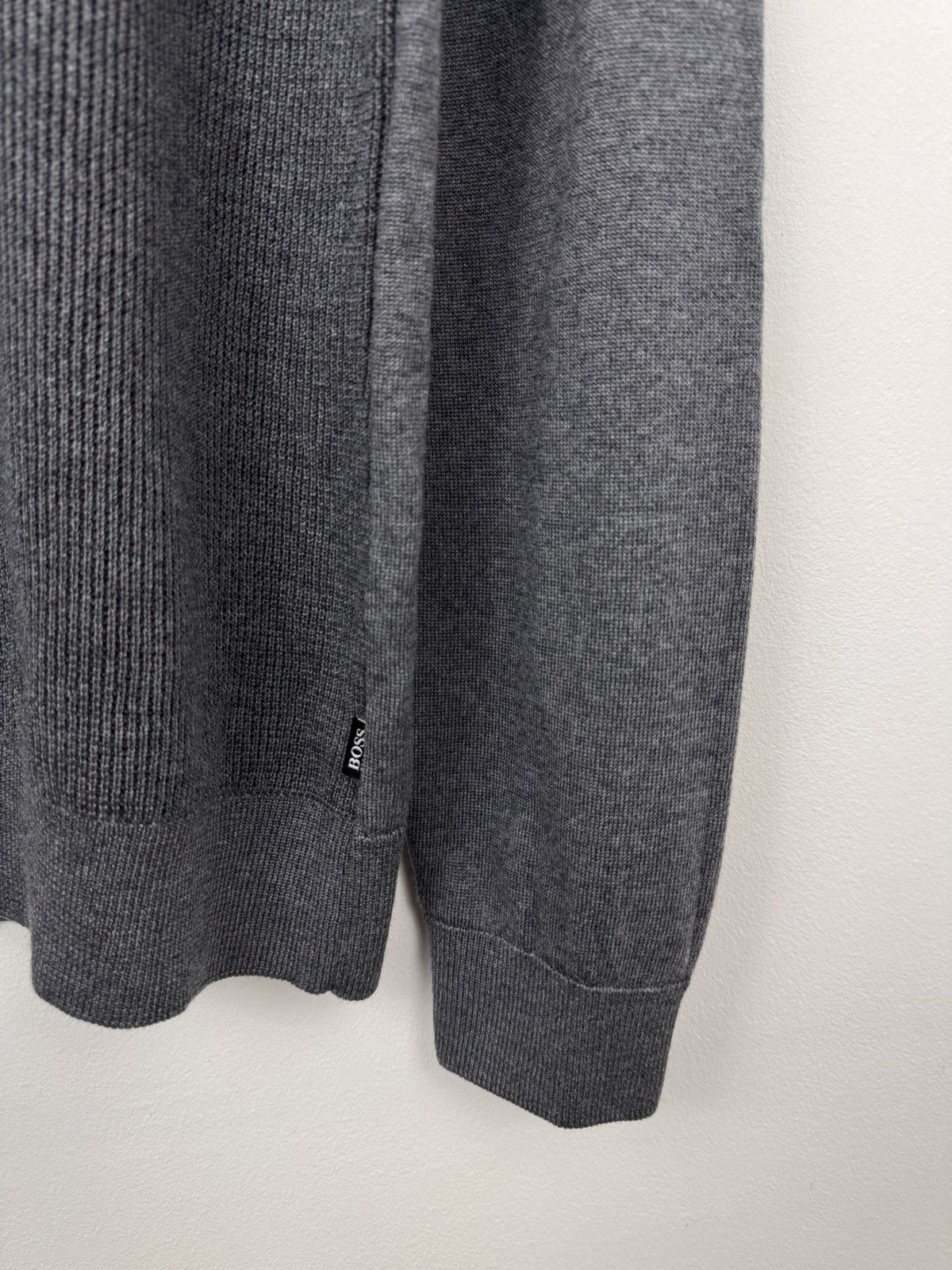 Hugo Boss Hugo Boss Men Knitted Zip-Up Sweater Gray Size M Size US M / EU 48-50 / 2 - 2 Thumbnail