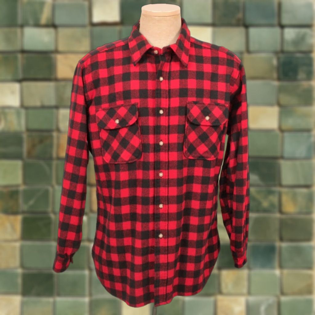 Pendleton Vintage Pendleton Shirt XL 70s Red & Black Plaid Wool Flannel Field Shirt Mens Decade 1970s Casual Size US XL / EU 56 / 4 - 1 Thumbnail