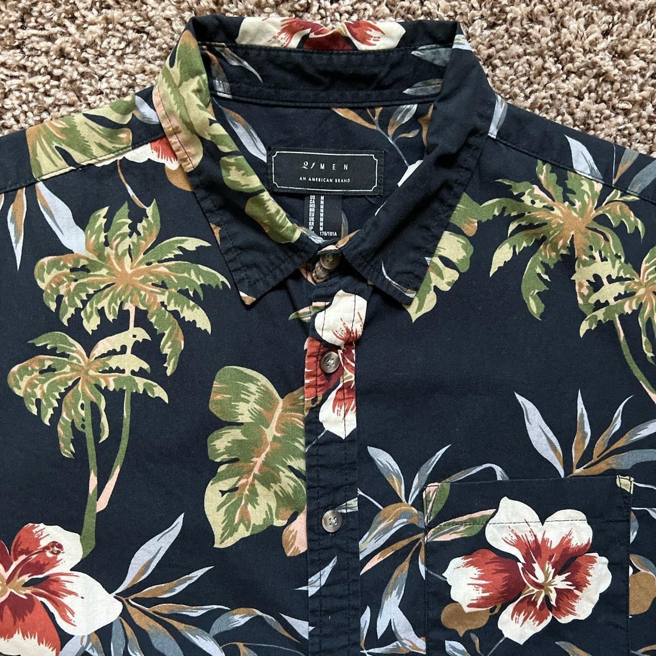 Other Forever 21 Floral Button Down Size US M / EU 48-50 / 2 - 2 Thumbnail
