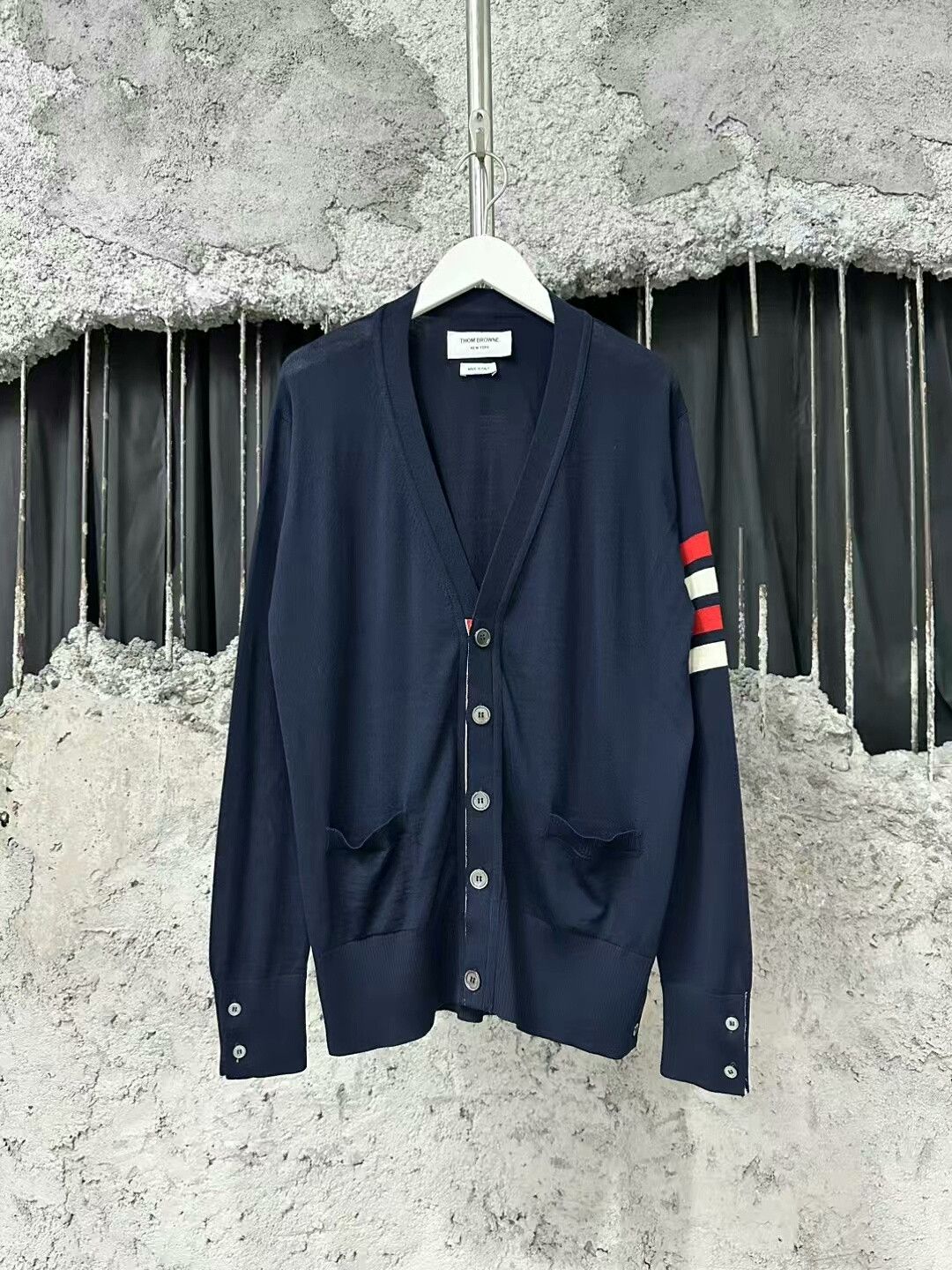 Thom Browne thom browne navy wool cardigan Size US S / EU 44-46 / 1 - 1 Thumbnail