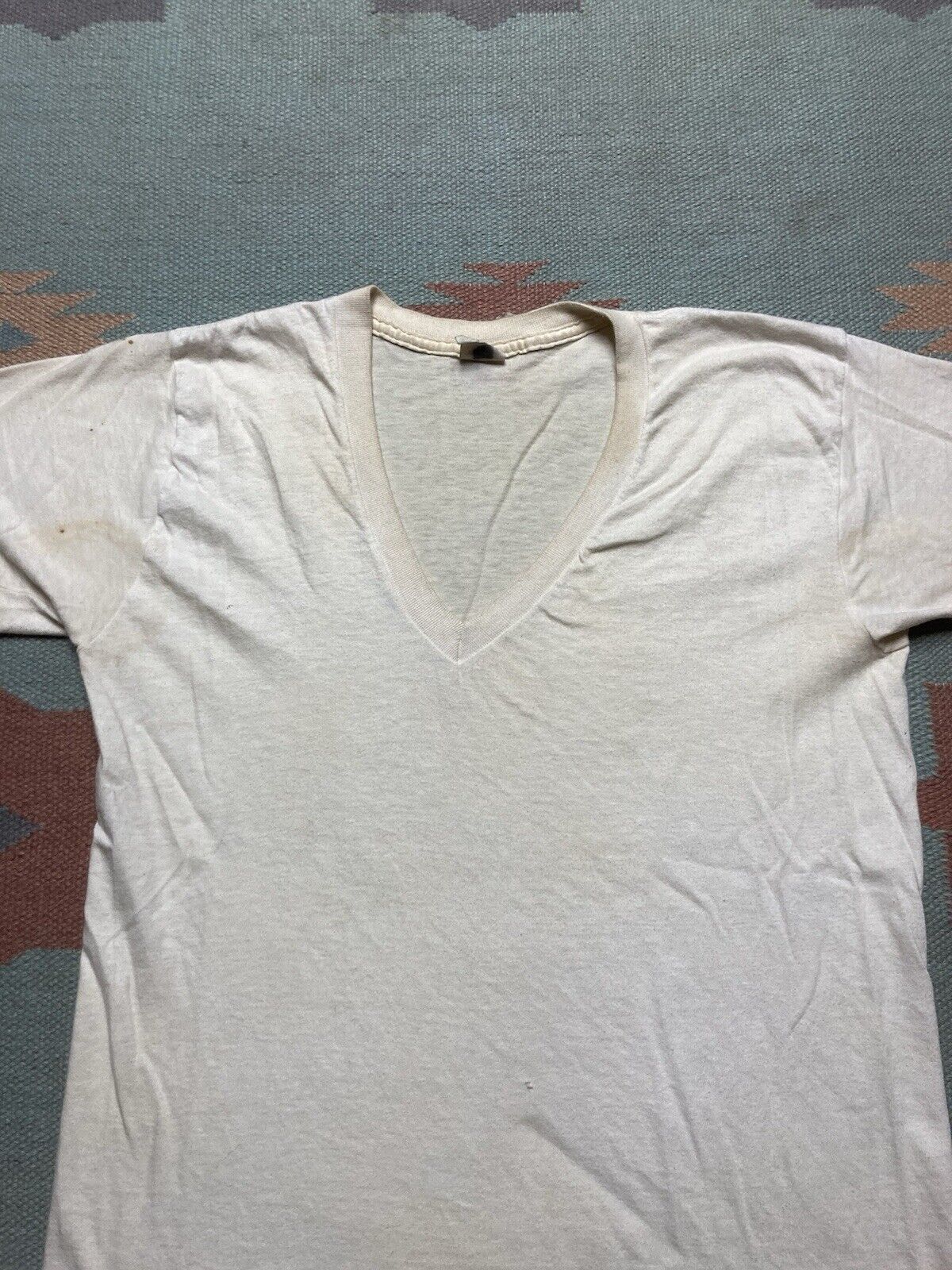 Vintage VTG 70s blank white t shirt v neck cotton thin grunge soft M Size US M / EU 48-50 / 2 - 6 Thumbnail