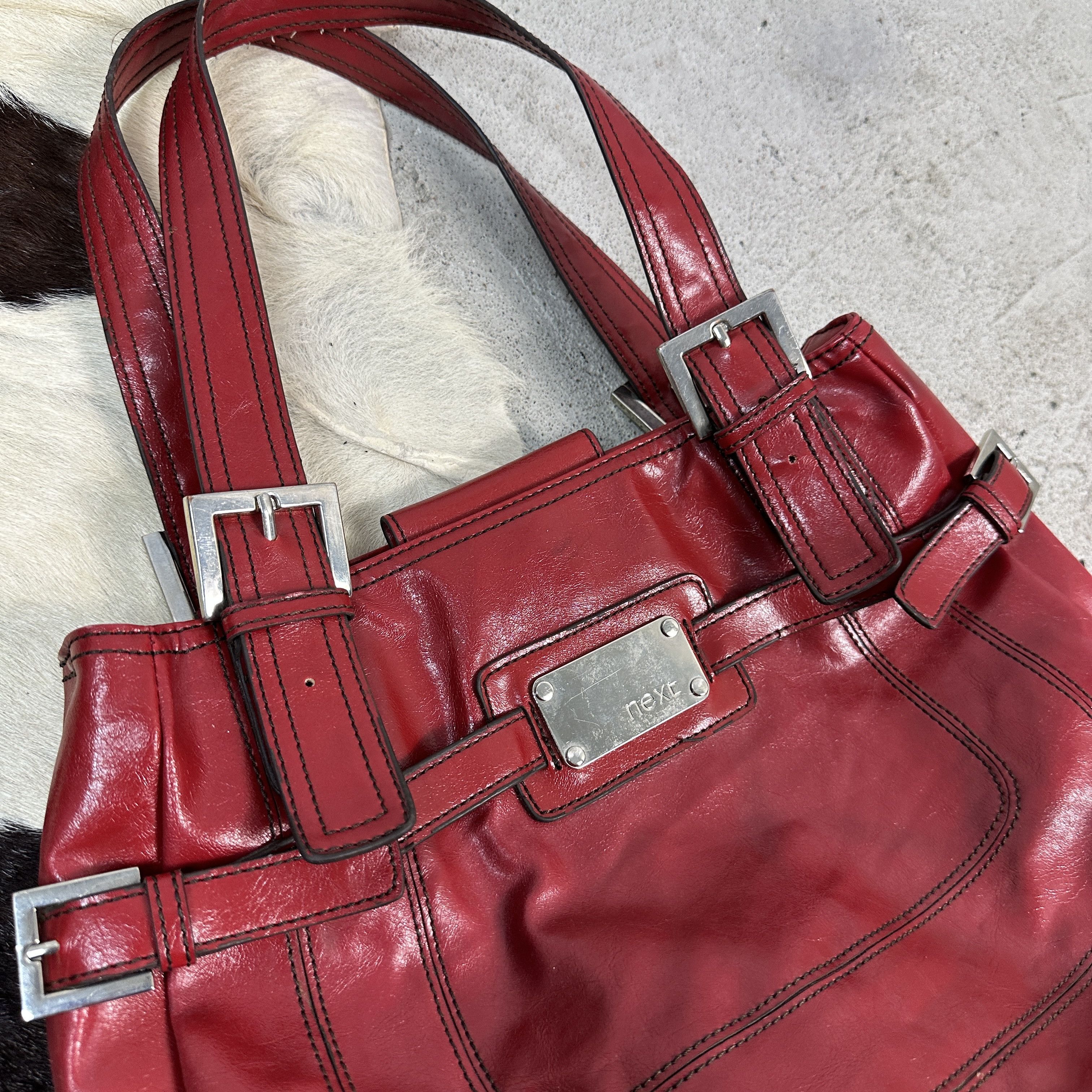 Vintage Vintage Avant Garde Biker Y2K Cherry Red Bag Size ONE SIZE - 2 Thumbnail