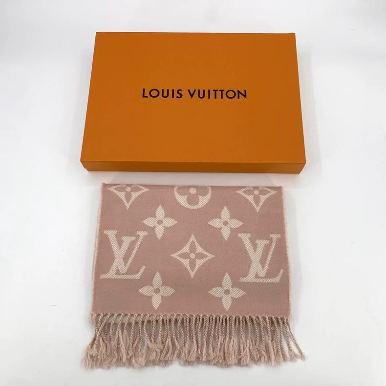 Louis Vuitton Louis Vuitton Pink logo presbyopic full print wool fringe Size ONE SIZE - 9 Thumbnail