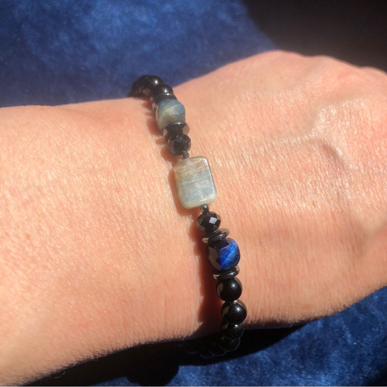 Other Handcrafted stone calcite sodalite black onyx bracelet Size ONE SIZE - 1 Thumbnail