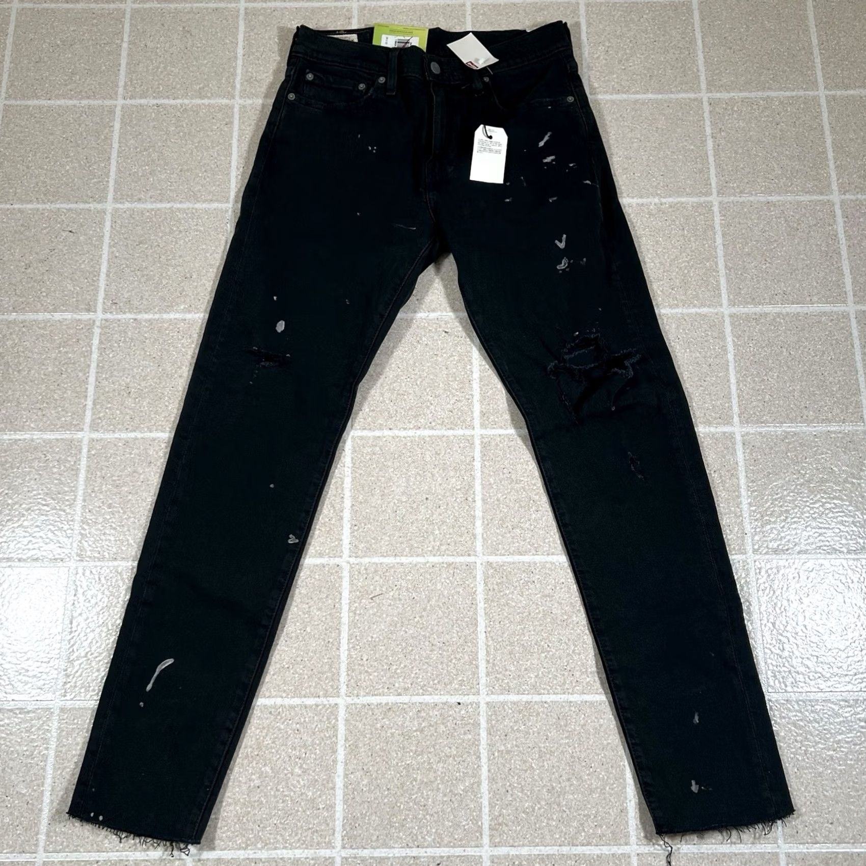 Levi's VINTAGE? Levi's 512 Slim Taper Jeans Black 29x32 Stretch Men New Distressed STRETCH Slim Fit Regular Size 29 32? Size US 29 - 2 Thumbnail