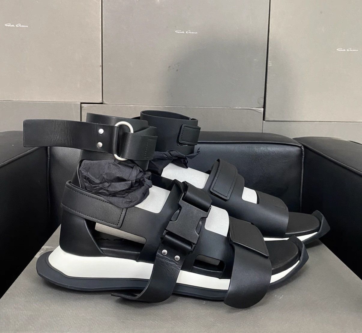 Rick Owens Rick Owens Tank Sole Sandals Size US 7 / EU 40 - 2 Thumbnail