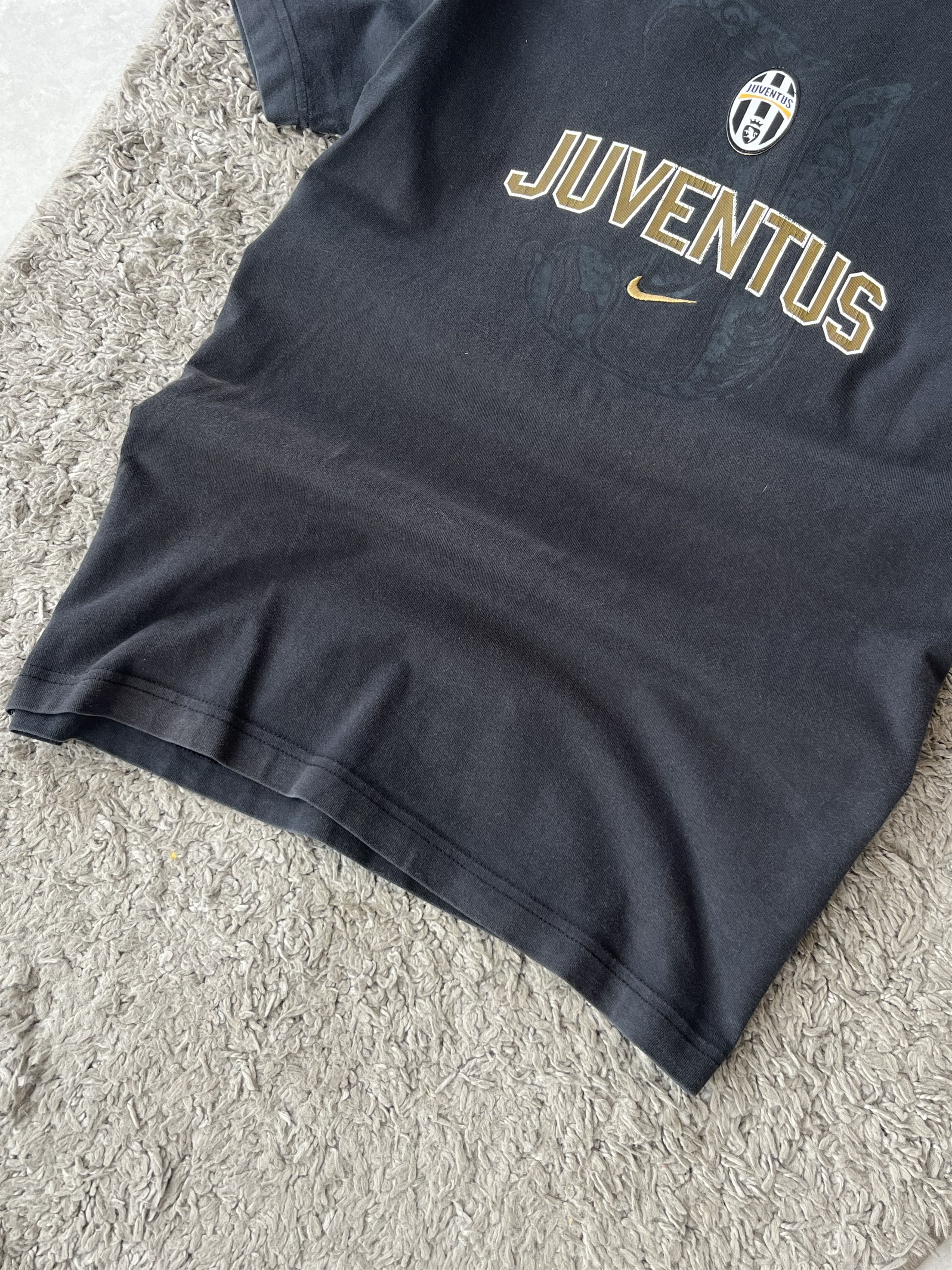 Nike NIKE x JUVENTUS 2008 Vintage Jersey T-shirt Big Logo Size US M / EU 48-50 / 2 - 5 Thumbnail