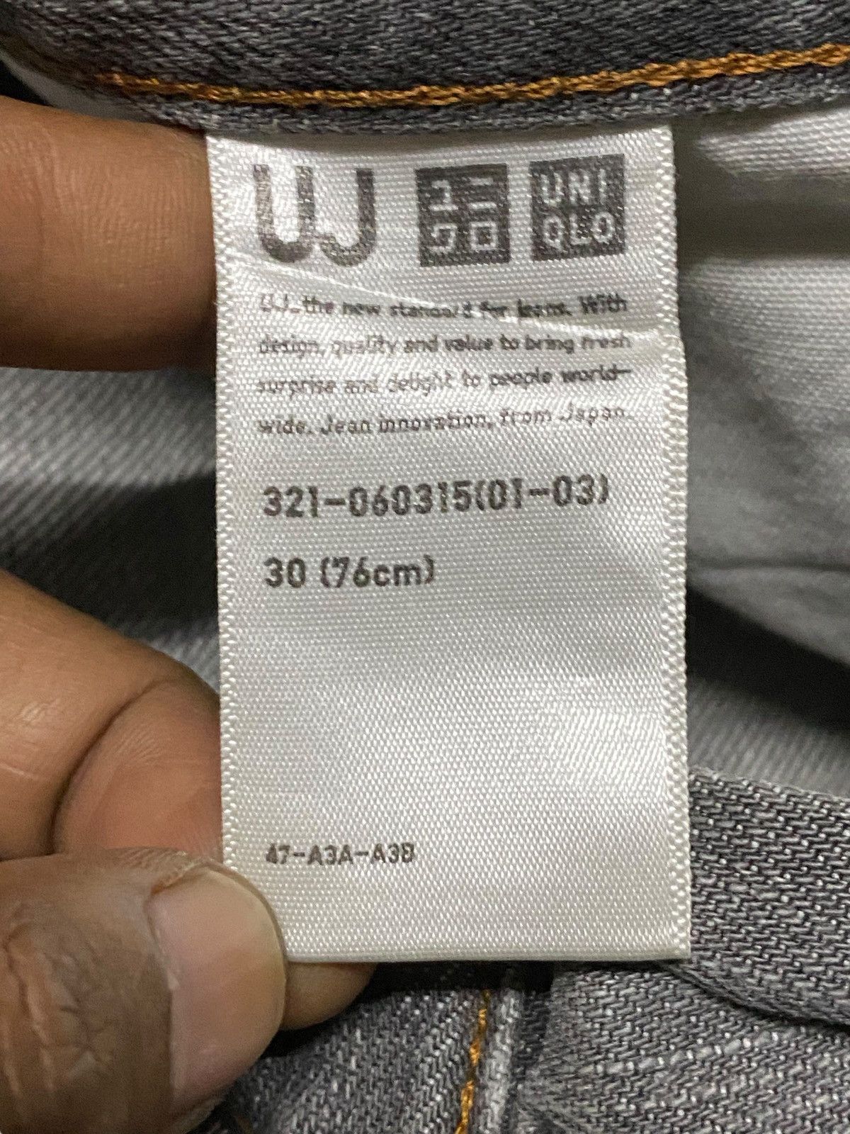 Japanese Brand Vintage Japanese Brand Uniqlo Denim Faded Wash Loose Jeans Size US 30 / EU 46 - 13 Thumbnail