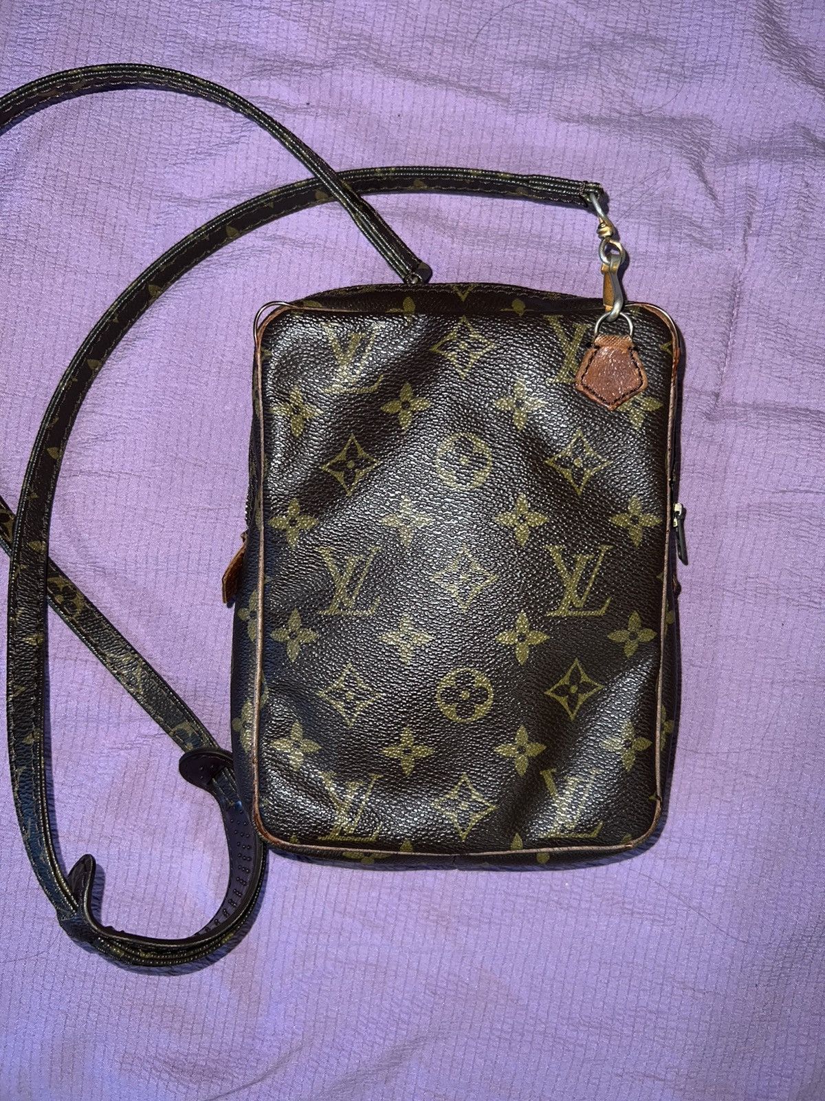 Louis Vuitton Vintage 1980s Louis Vuitton Danube Size ONE SIZE - 2 Thumbnail