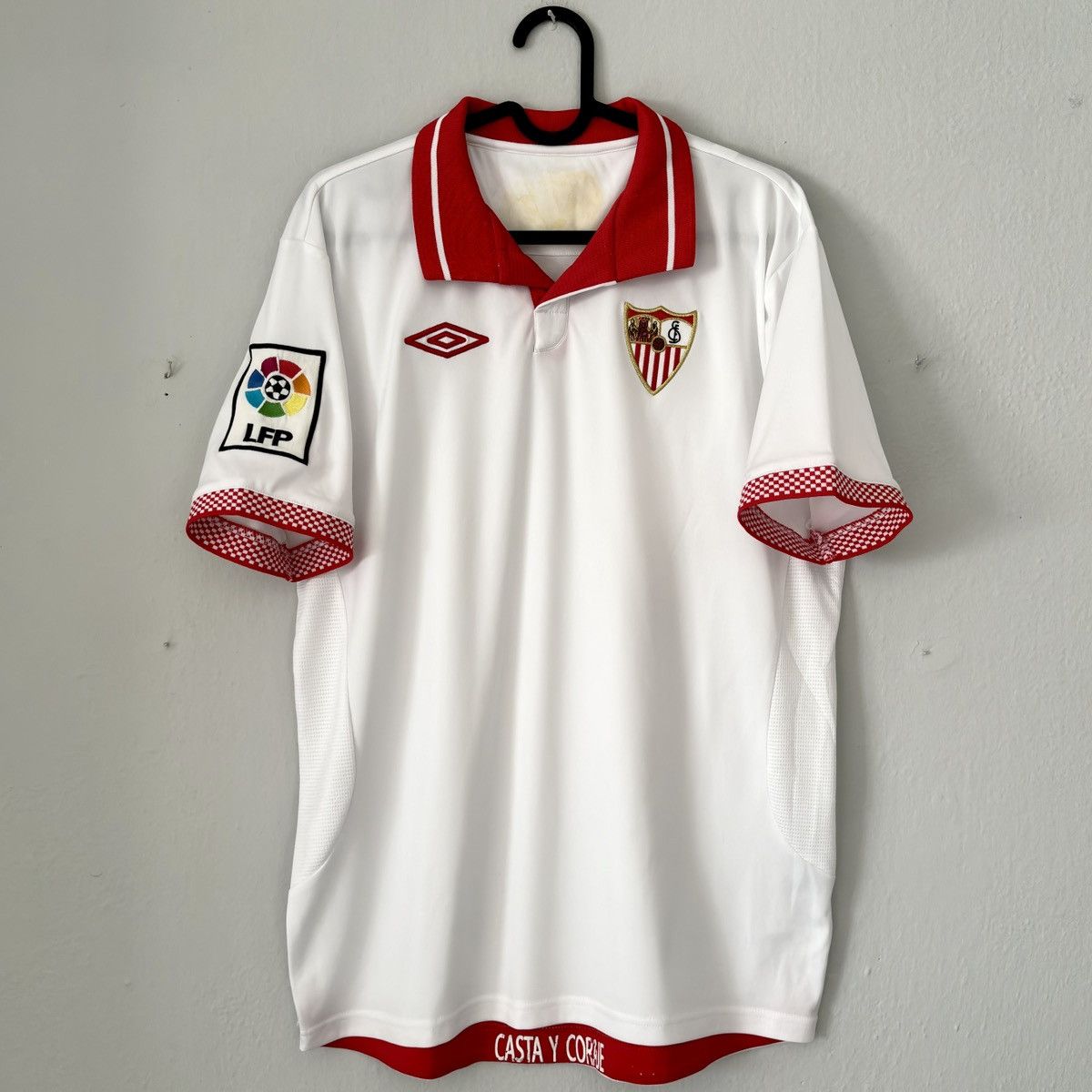 Umbro × Vintage 2012 2013 Sevilla Spain Umbro Home Kit Soccer Jersey Shirt Size US M / EU 48-50 / 2 - 3 Thumbnail