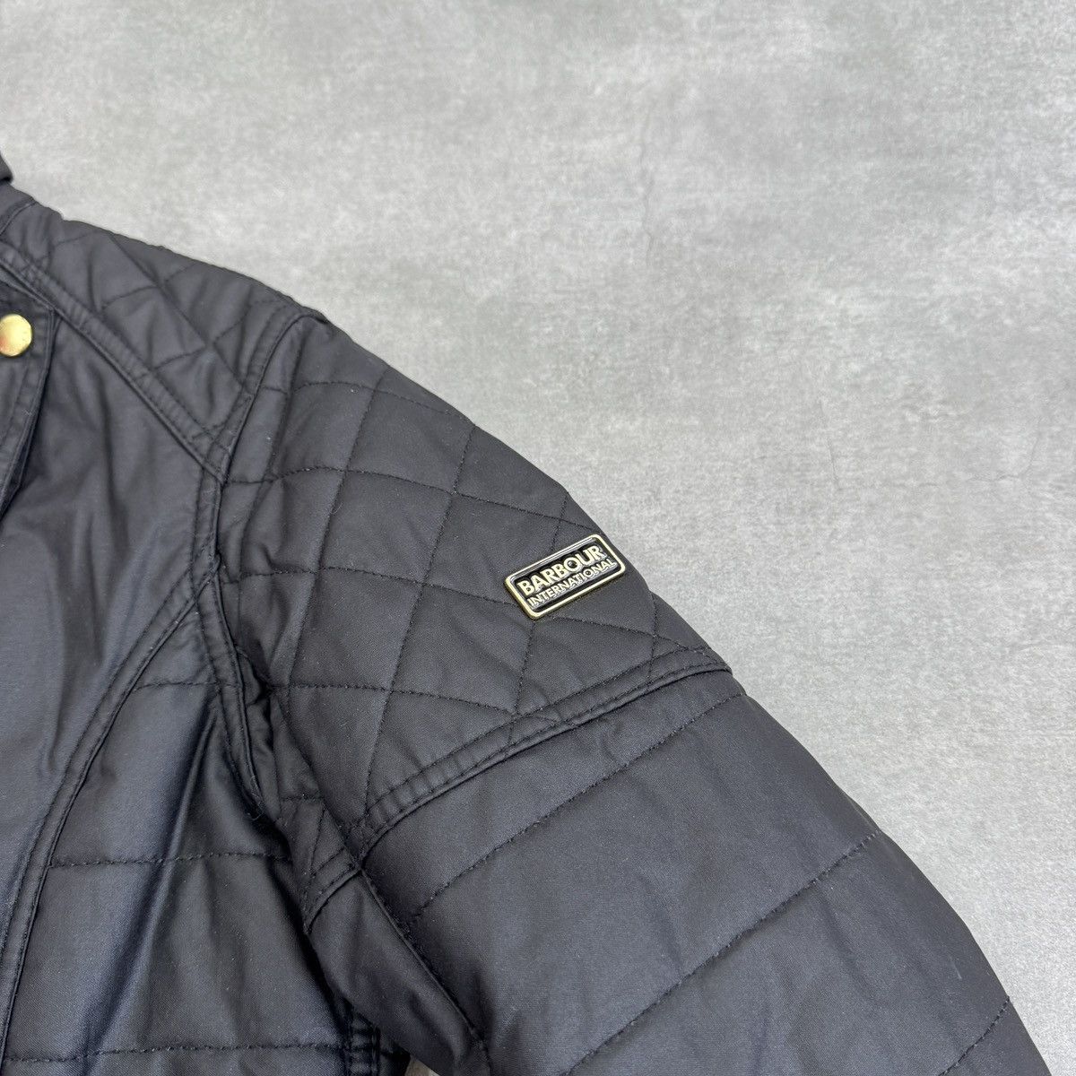 Barbour Barbour International Black Streak Axle Waxed Quilted Jacket Size L / US 10 / IT 46 - 7 Thumbnail