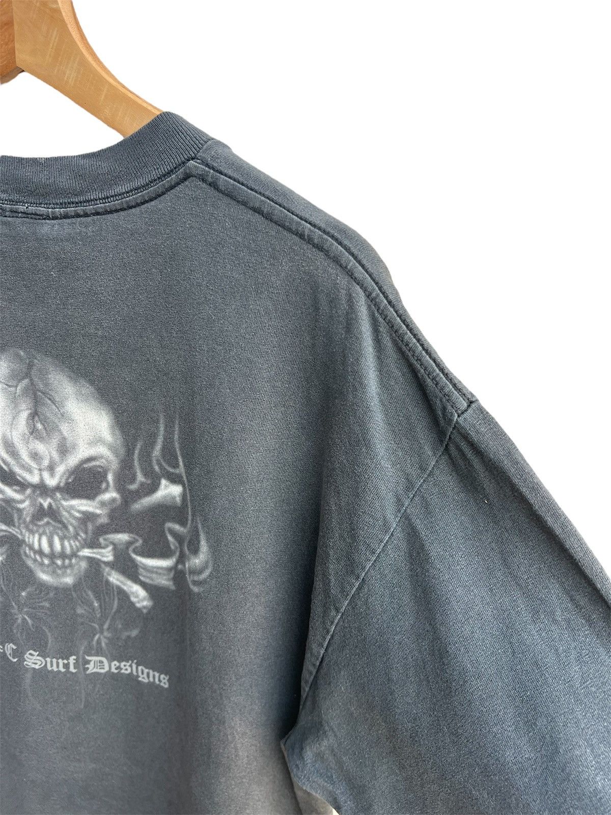 Vintage Vintage Sunfaded Flame Town & Country Skull Surf Tee Size US L / EU 52-54 / 3 - 12 Thumbnail
