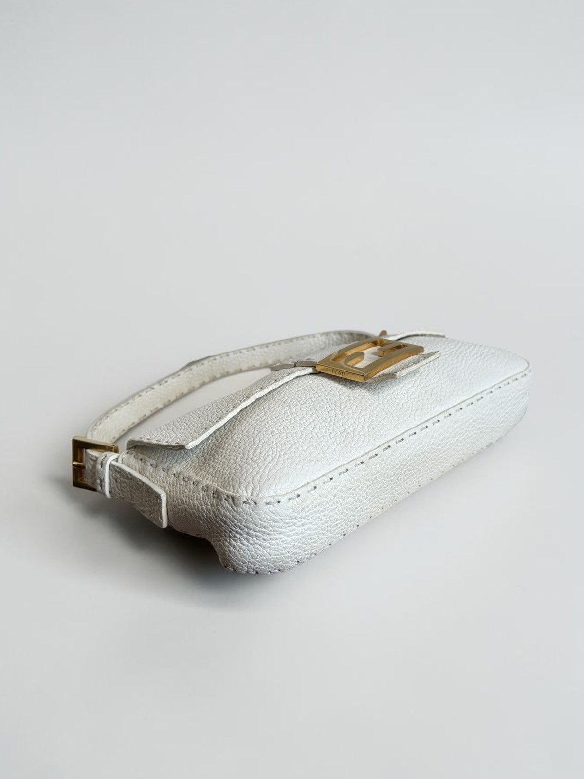Fendi Fendi Selleria White Grained Leather Baguette Bag Size ONE SIZE - 8 Thumbnail