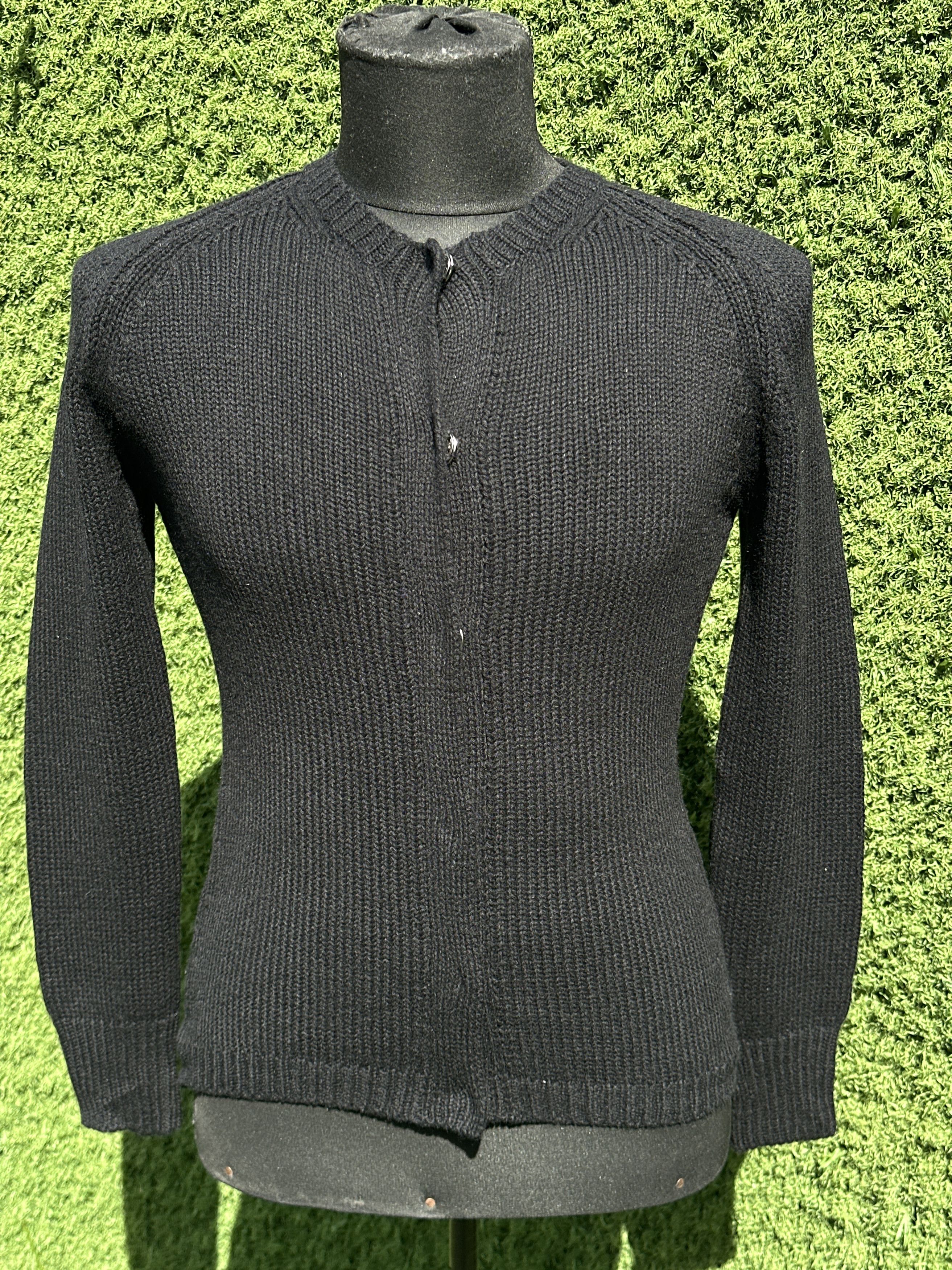 Prada Prada 100% Cashmere Full Knit Cardigan Snap Closure IT42 Size M / US 6-8 / IT 42-44 - 9 Thumbnail