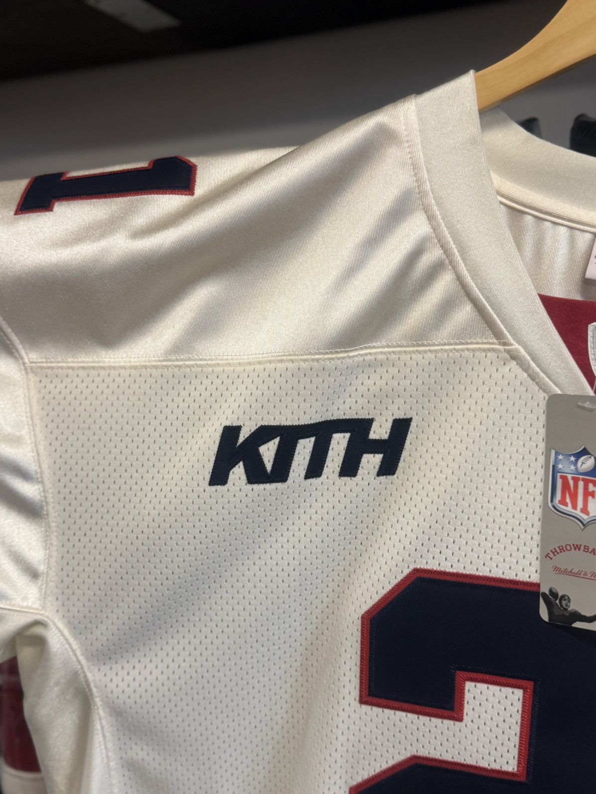 Kith Kith x giants jersey Tiki barber xxl new Size US XXL / EU 58 / 5 - 2 Thumbnail