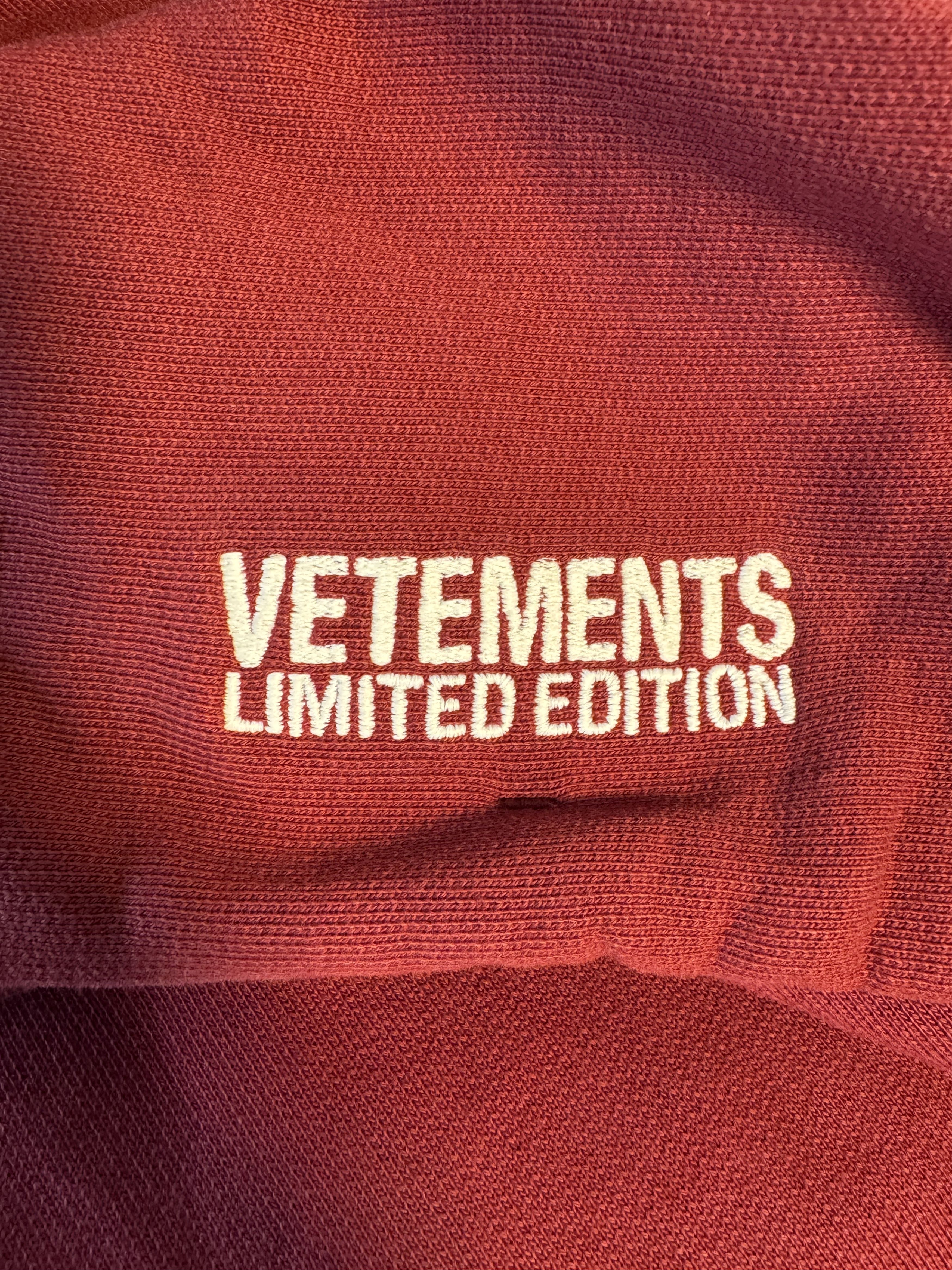 Vetements Vetements Definition Hoodie Bordeaux XL Size US XL / EU 56 / 4 - 10 Thumbnail