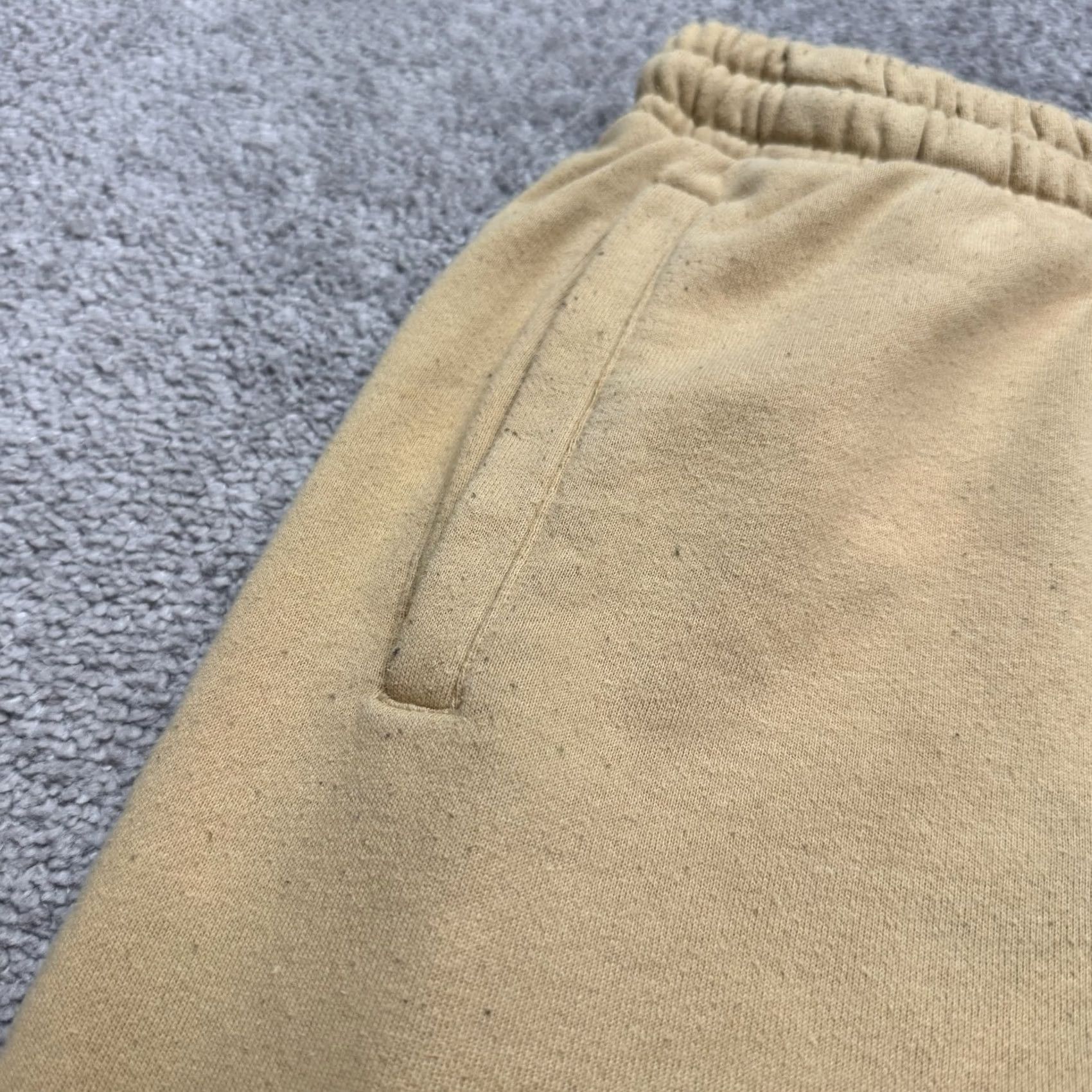 Vintage Shaka Wear Sweat Shorts Mens Large Brown Fleece Casual Streetwear Essentials Classic Tan Size US 33 - 3 Thumbnail