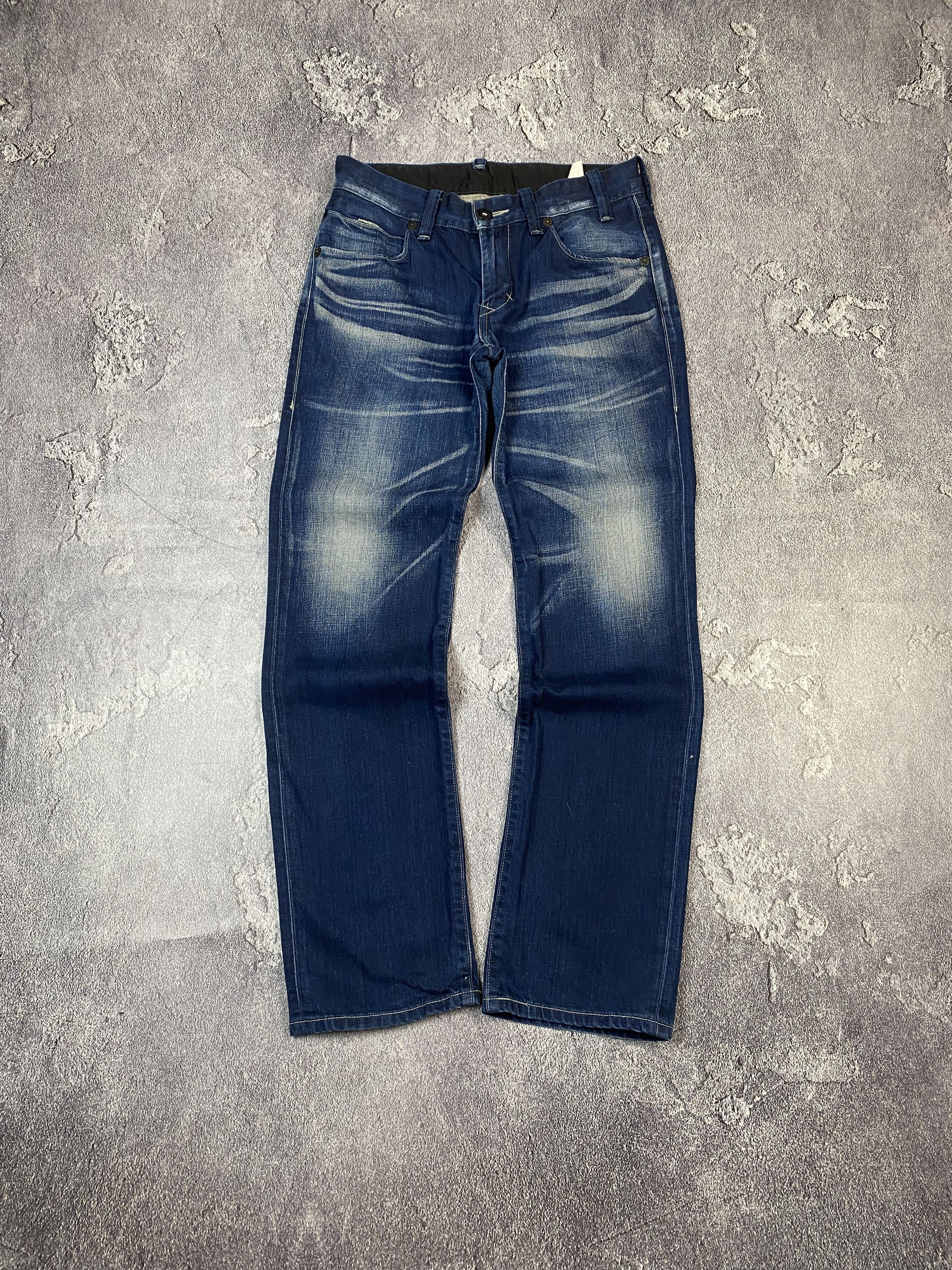Levi's VTG Levi's 504 Crazy Faded Blue Straight Fit Jeans Size US 32 / EU 48 - 5 Thumbnail