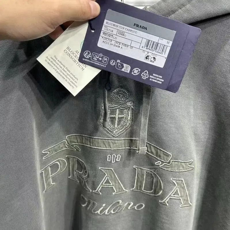 Prada Prada Men's Brown Green Cotton Embroidered Sweatshirt. Size US M / EU 48-50 / 2 - 4 Thumbnail