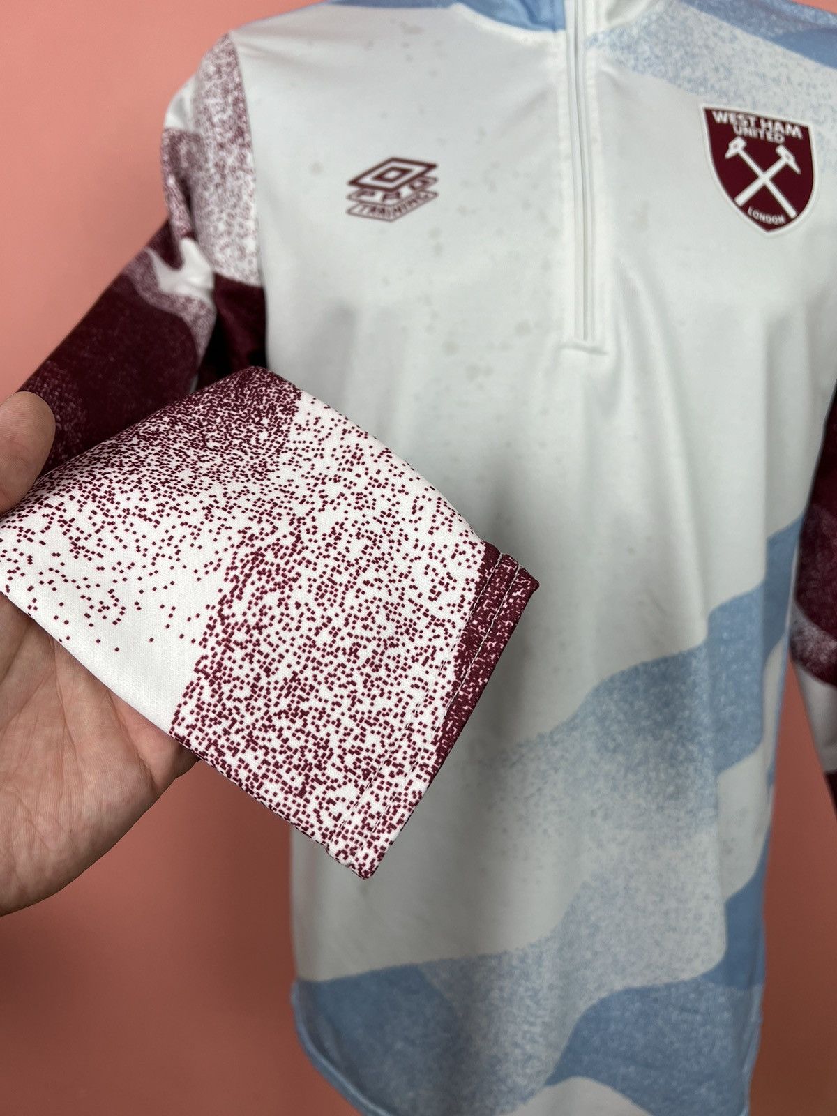 Umbro Umbro west ham united soccer jersey long sleeve 1/3 zip Size US L / EU 52-54 / 3 - 5 Thumbnail