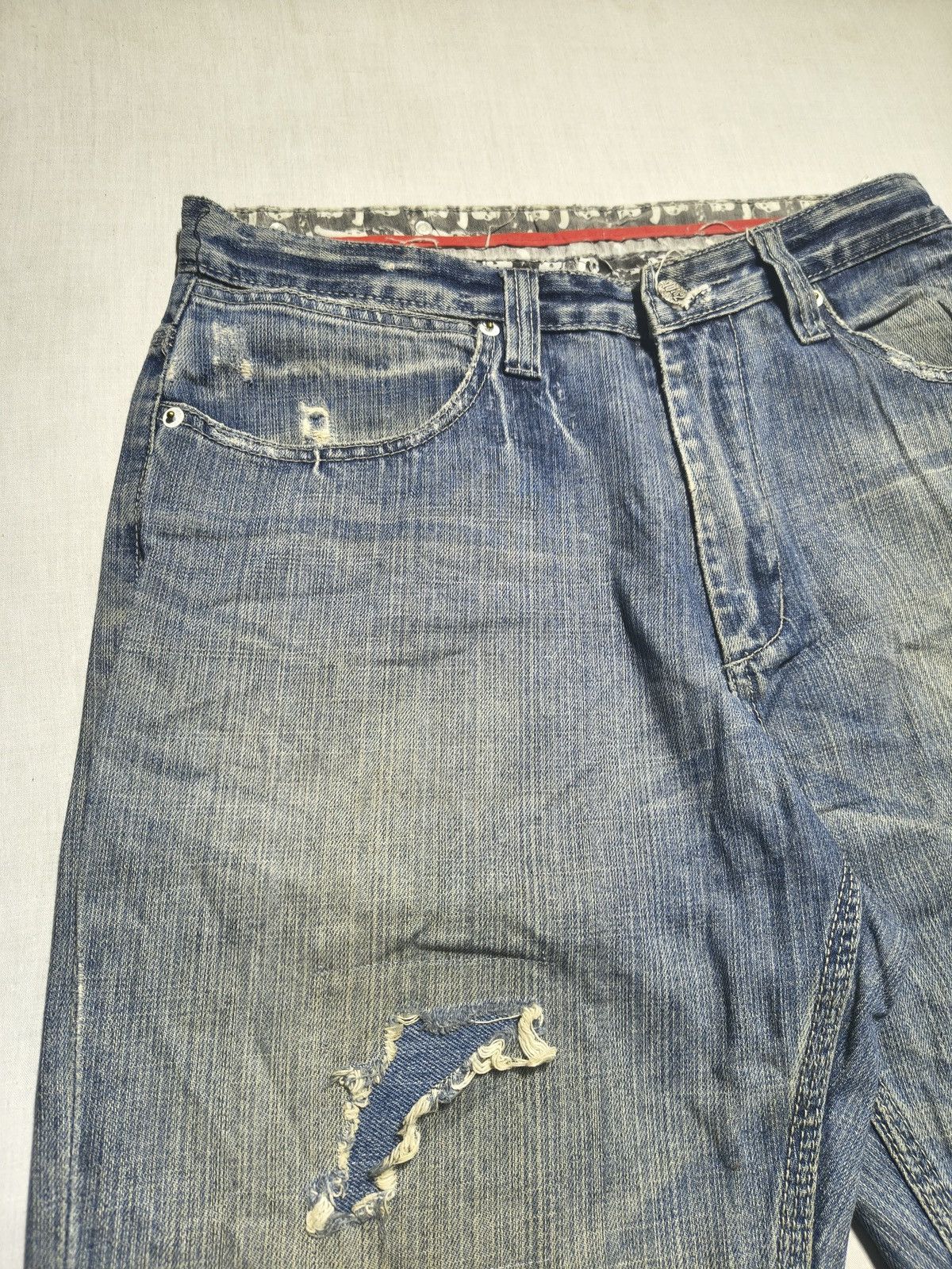 Artful Dodger Insane embroidered artful dodger jeans 🤯(038) Size US 30 / EU 46 - 10 Thumbnail