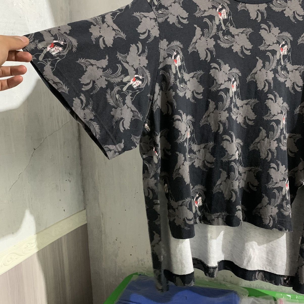 GU × Undercover AOP GU x Undercover Disney Size M / US 6-8 / IT 42-44 - 2 Thumbnail