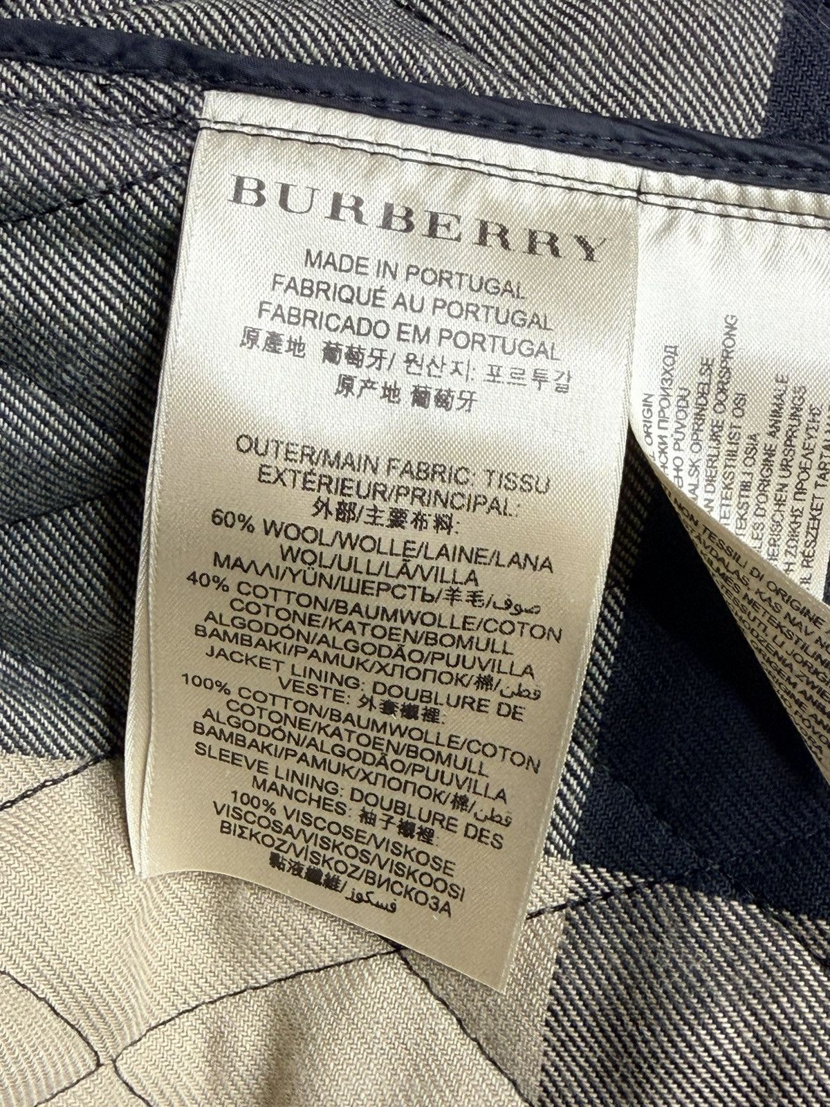 Burberry Burberry Brit Quilted Hallswood Vest. Black. Size Small Size US S / EU 44-46 / 1 - 8 Thumbnail