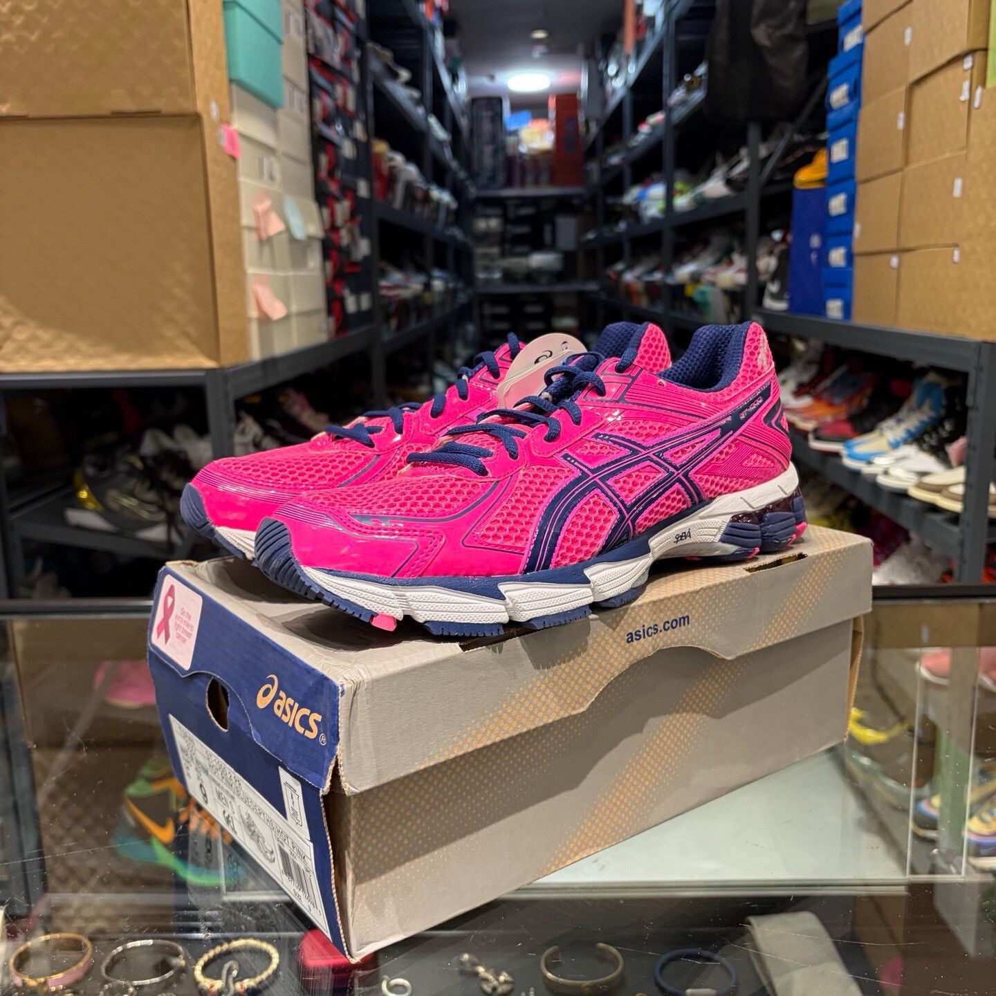 Asics Asics Pink Lowtop Sneakers 9.5 Men Size US 9.5 / EU 42-43 - 1 Thumbnail