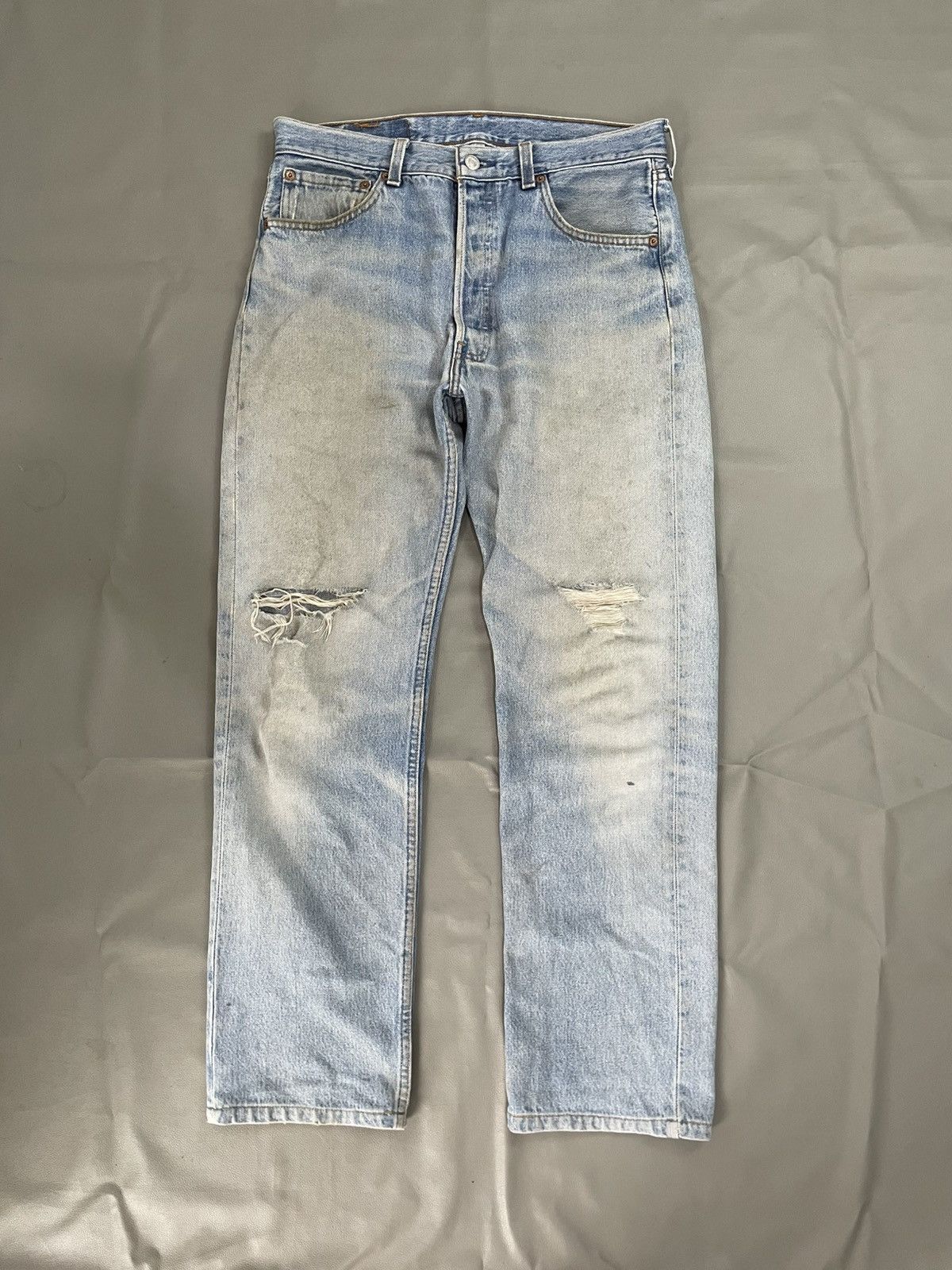 Levi's Vintage Clothing 1990s Levis 501 Distressed Ripped Jeans Blue wash Size US 34 / EU 50 - 1 Thumbnail