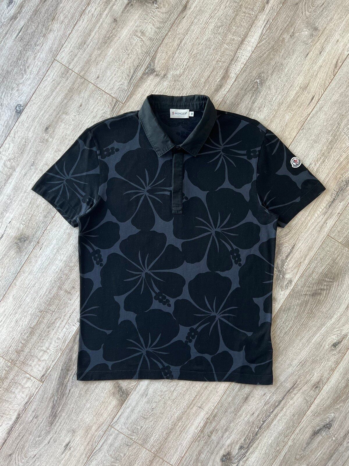 Pre-owned Moncler Polo Shirt Cotton Hawaiian Pattern Logo Patch In Black/gray