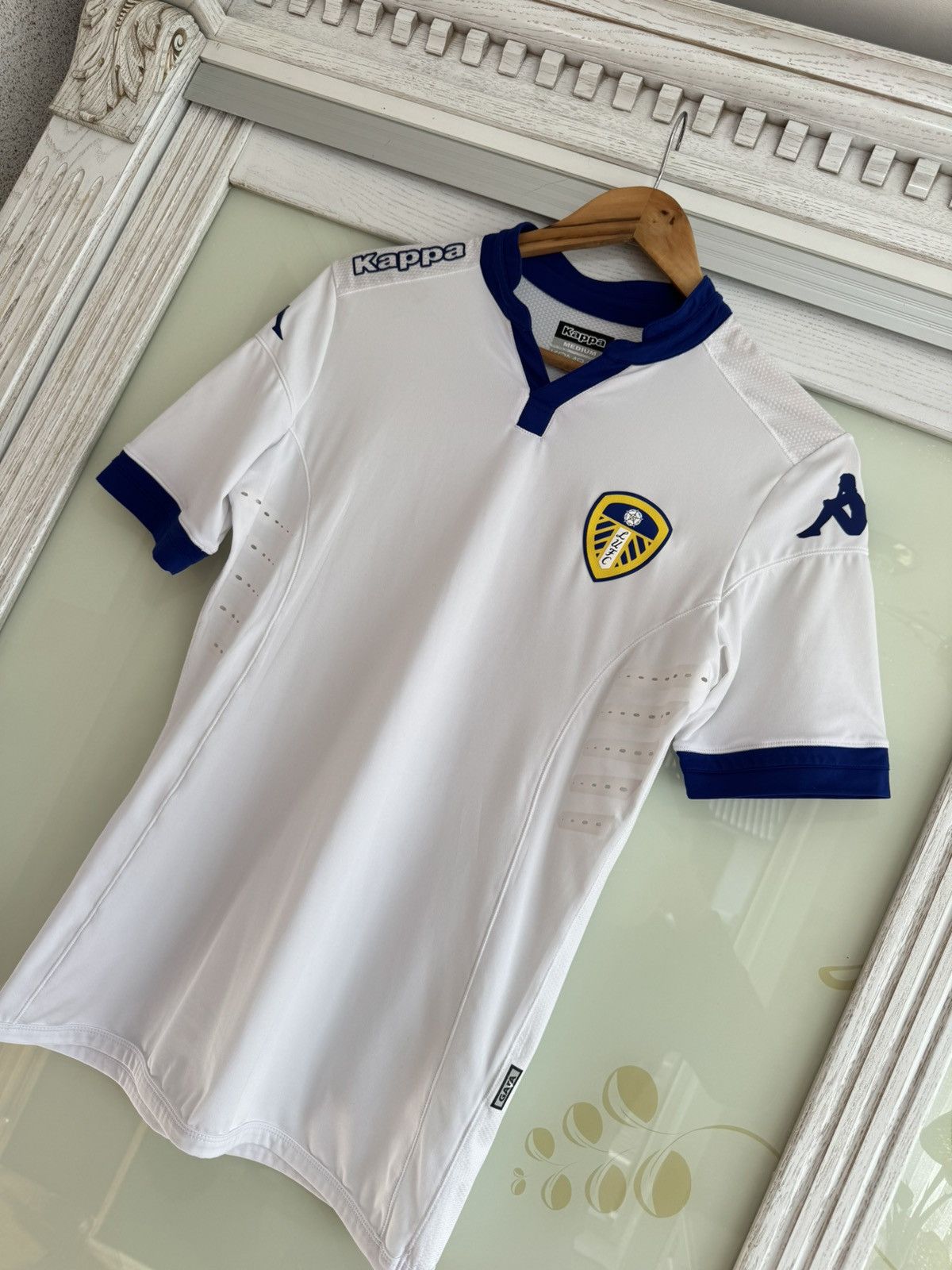 Kappa Craig #9 Leeds United 2015-2016 Player Issue Soccer Jersey Size US M / EU 48-50 / 2 - 3 Thumbnail