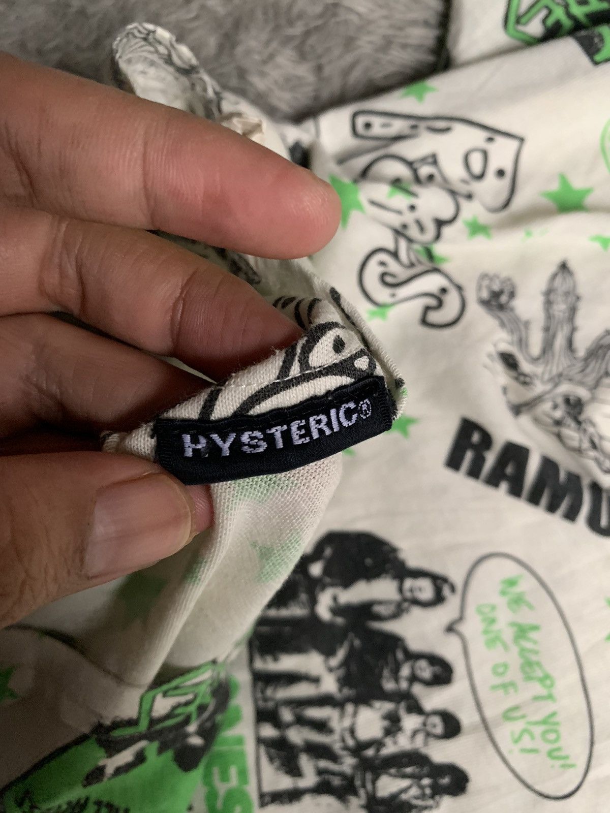 Hysteric Glamour Hysteric Glamour x Ramones Asymmetric Tee Size ONE SIZE - 11 Thumbnail