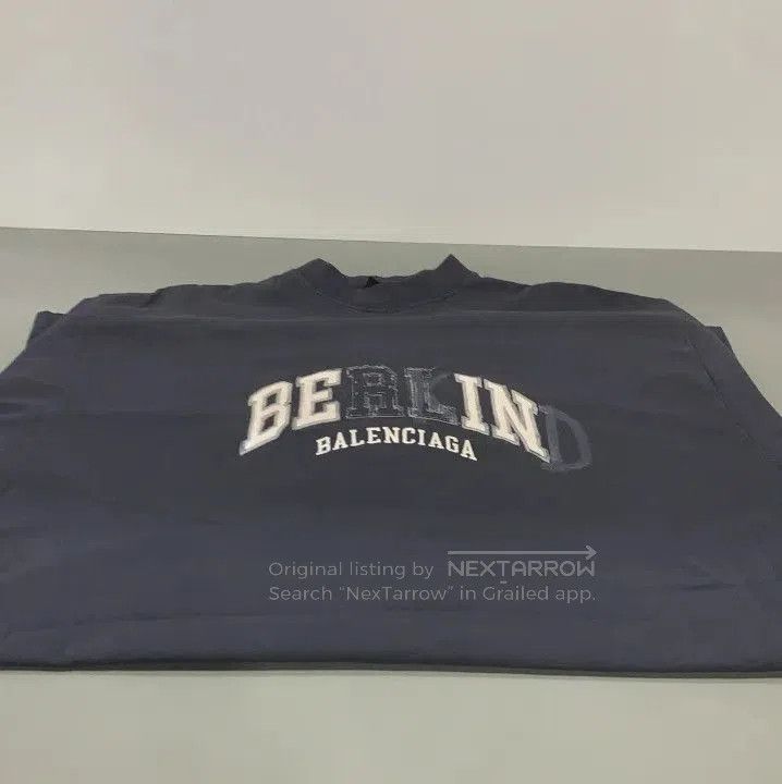 Balenciaga Balenciaga SS23 Be Kind Logo Short Sleeve T. Size US M / EU 48-50 / 2 - 6 Thumbnail