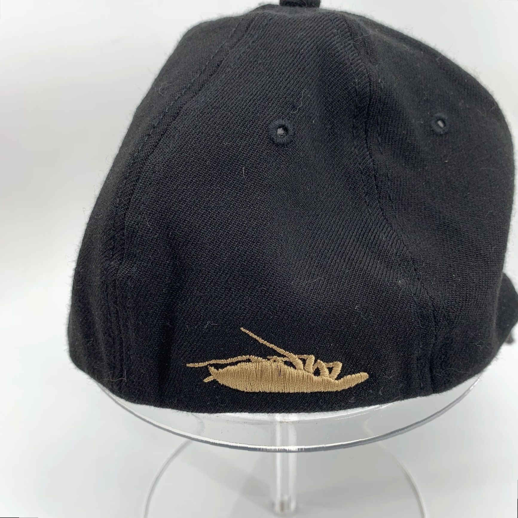 Vintage Papa Roach Hat Cap Fitted Mens Medium Black Chaser Merch Band Logo Music Rock Wool Polyester Baseball Cap 6-Panel S/M Casual Size ONE SIZE - 3 Thumbnail