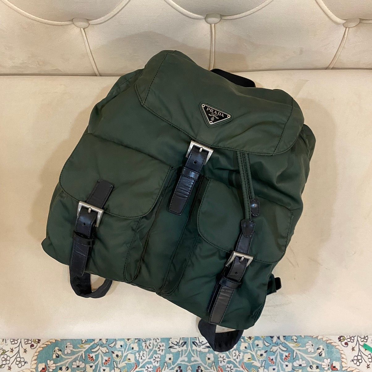 Vintage Vintage Prada Green Nylon Vela Backpack Size ONE SIZE - 2 Preview
