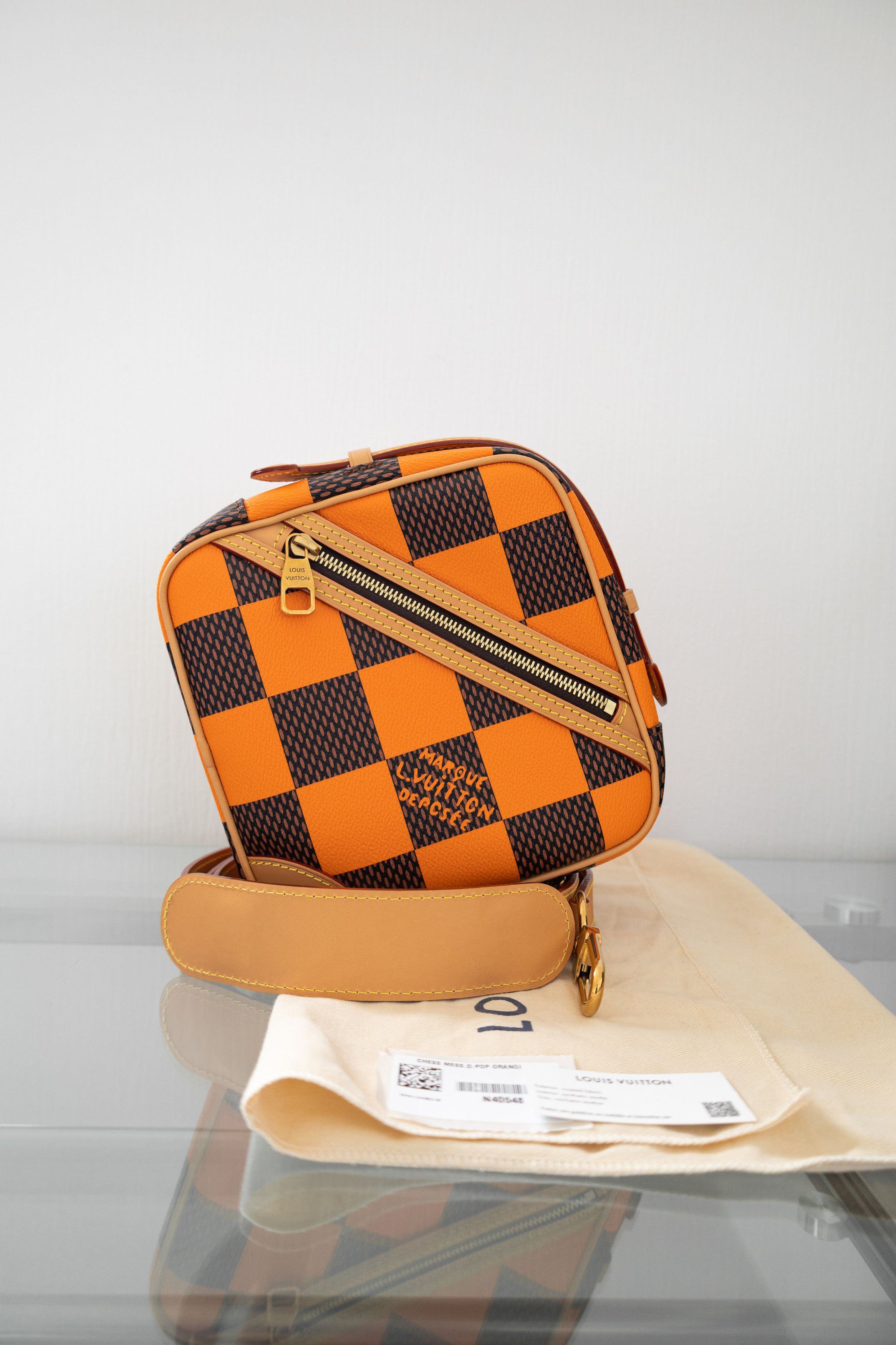 Louis Vuitton Damier Pop Chess Messenger Shoulder Bag N40548 Size ONE SIZE - 13 Thumbnail