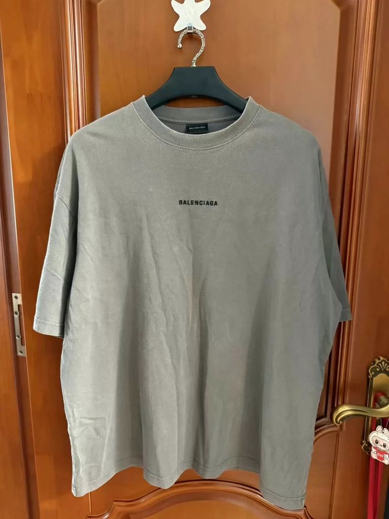 Balenciaga Balenciaga Khaki front and back embroidered logo short sle Size US XL / EU 56 / 4 - 1 Thumbnail