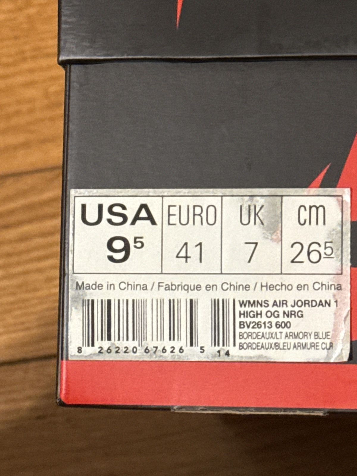 Nike WMNS Air Jordan 1 HIGH OG NRG Size US 9.5 / IT 39.5 - 7 Thumbnail