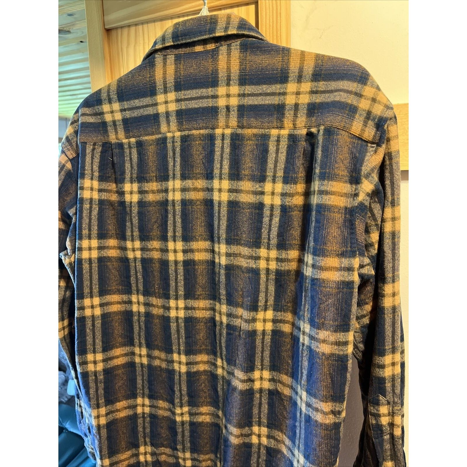 Pendleton Pendleton Lodge Mens M Wool Flannel Navy Yellow Plaid Shirt Size US M / EU 48-50 / 2 - 12 Thumbnail
