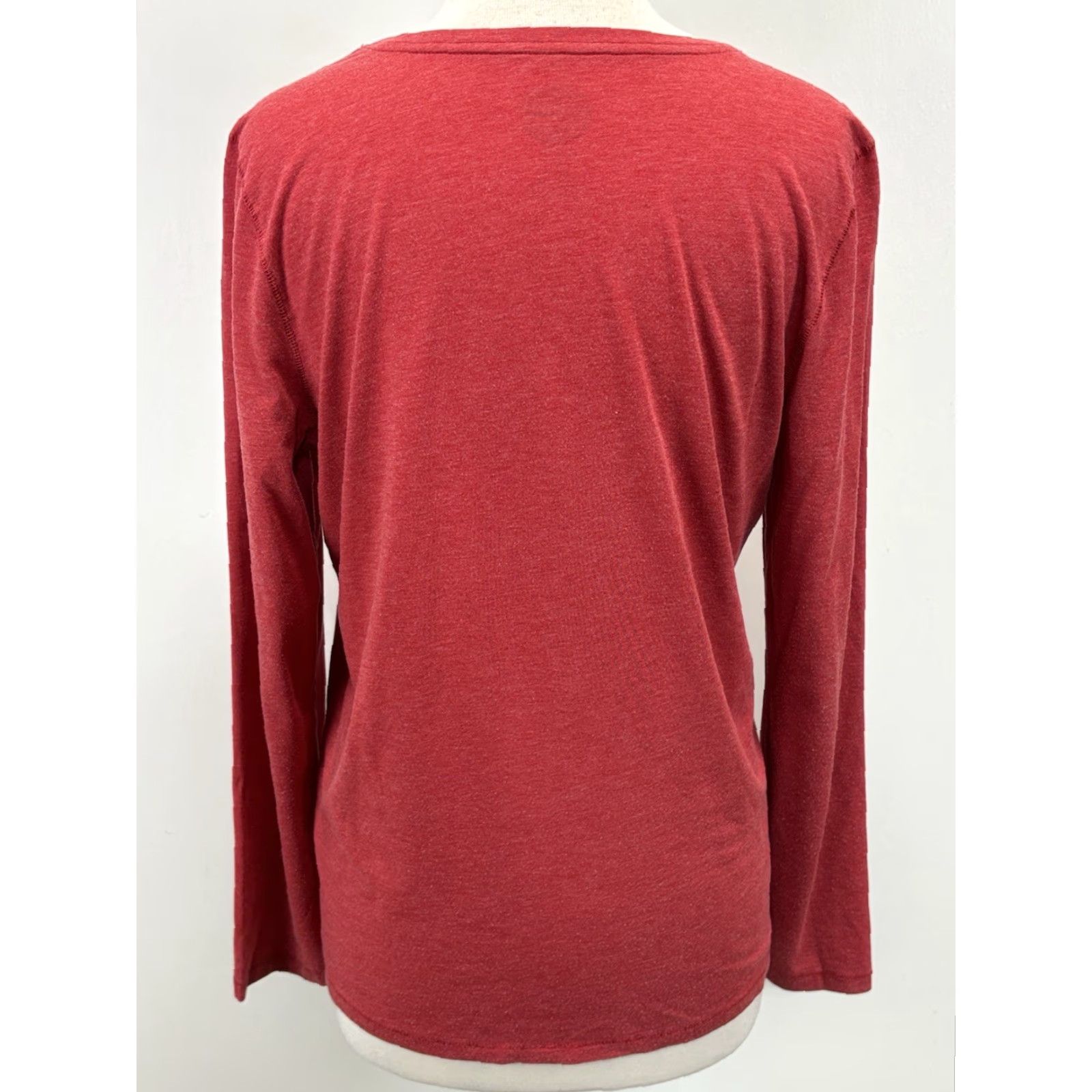 Life is Good LIFE IS GOOD Shirt V-Neck Long Sleeve Red Believe There Is Good Be The Good Holiday Large Womens Size L / US 10 / IT 46 - 3 Thumbnail