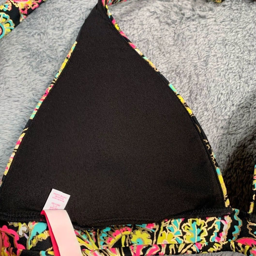Victoria's Secret Victoria's Secret Bikini Top Paisley Floral Pink L Women Regular Size Bikini Top Size L / US 10 / IT 46 - 7 Thumbnail
