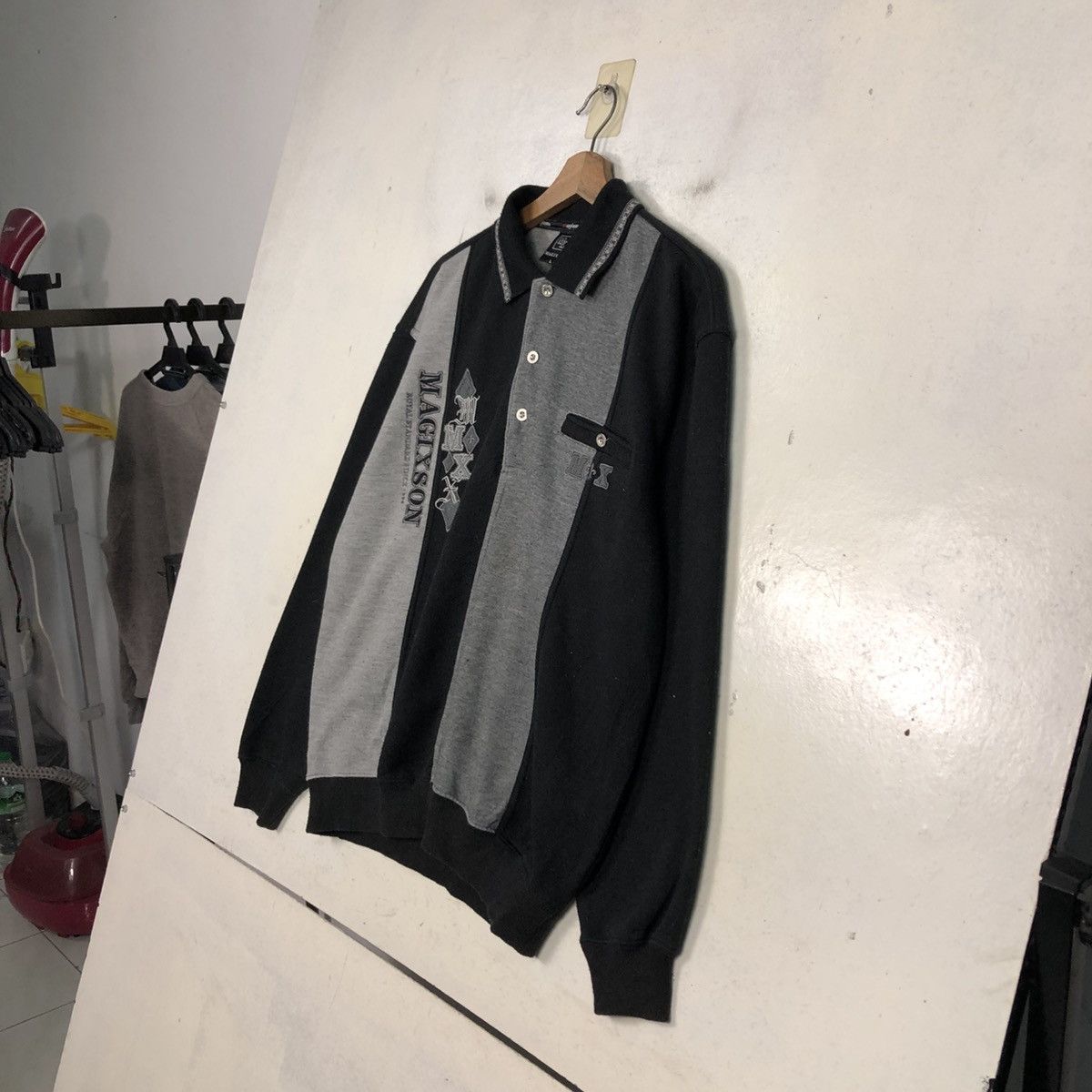 Japanese Brand 📌Vintage Collar Sweatshirt Magixson Big Logo Embroidery Size US L / EU 52-54 / 3 - 4 Thumbnail