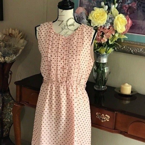 Other Esley med dress Size M / US 6-8 / IT 42-44 - 1 Thumbnail