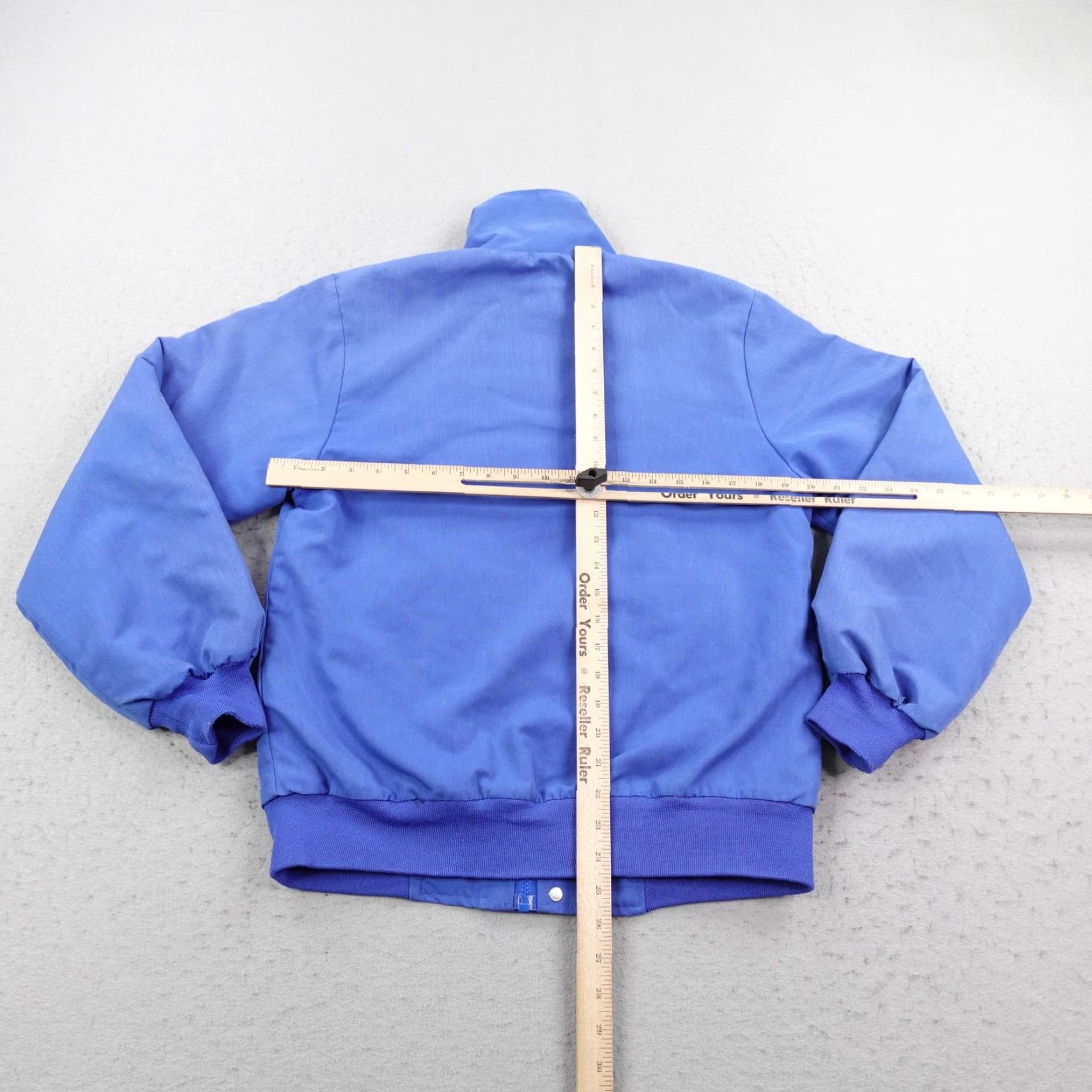 VINTAGE Hartwell ViaSport Jacket Mens Small Blue Quilted Insulated Work Coat USA