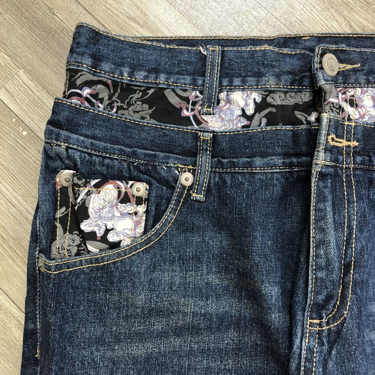 Ed Hardy 2000s Japanese Brand Double Waist Phoenixs Embroidered Jeans Size US 32 / EU 48 - 4 Thumbnail